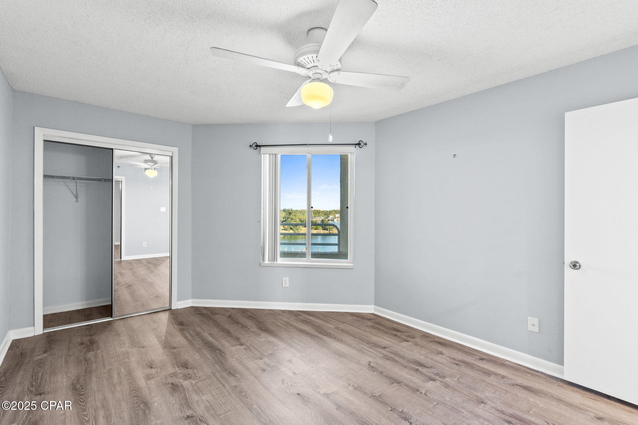 Image 27 For 324 Beach Drive 701