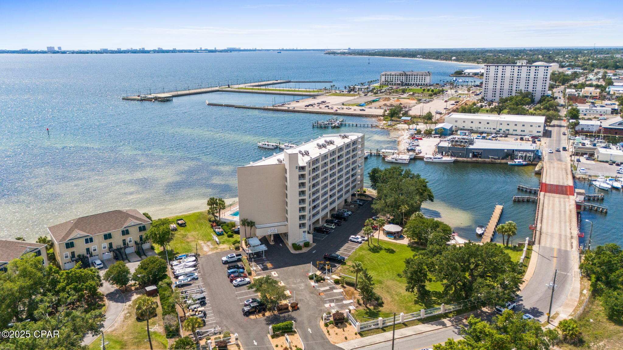 Image 8 For 324 Beach Drive 701