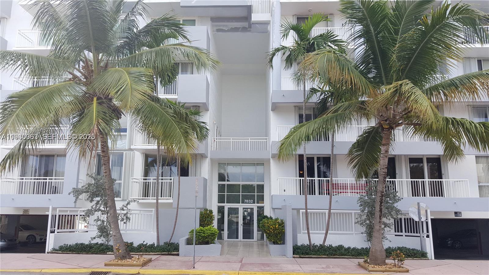 7832 Collins Ave 403