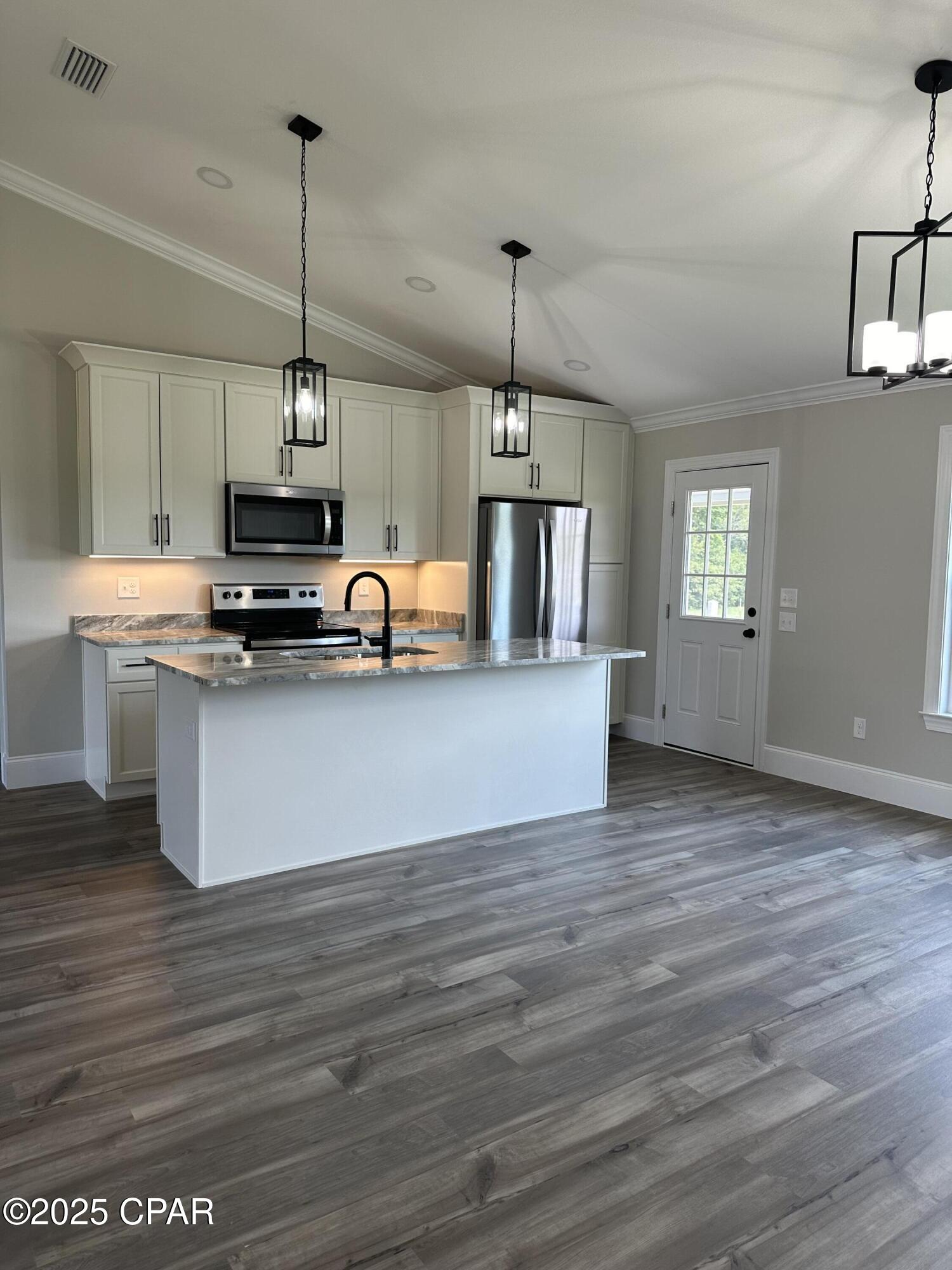 Image 13 For 0000 Cedar Court  Lot 10