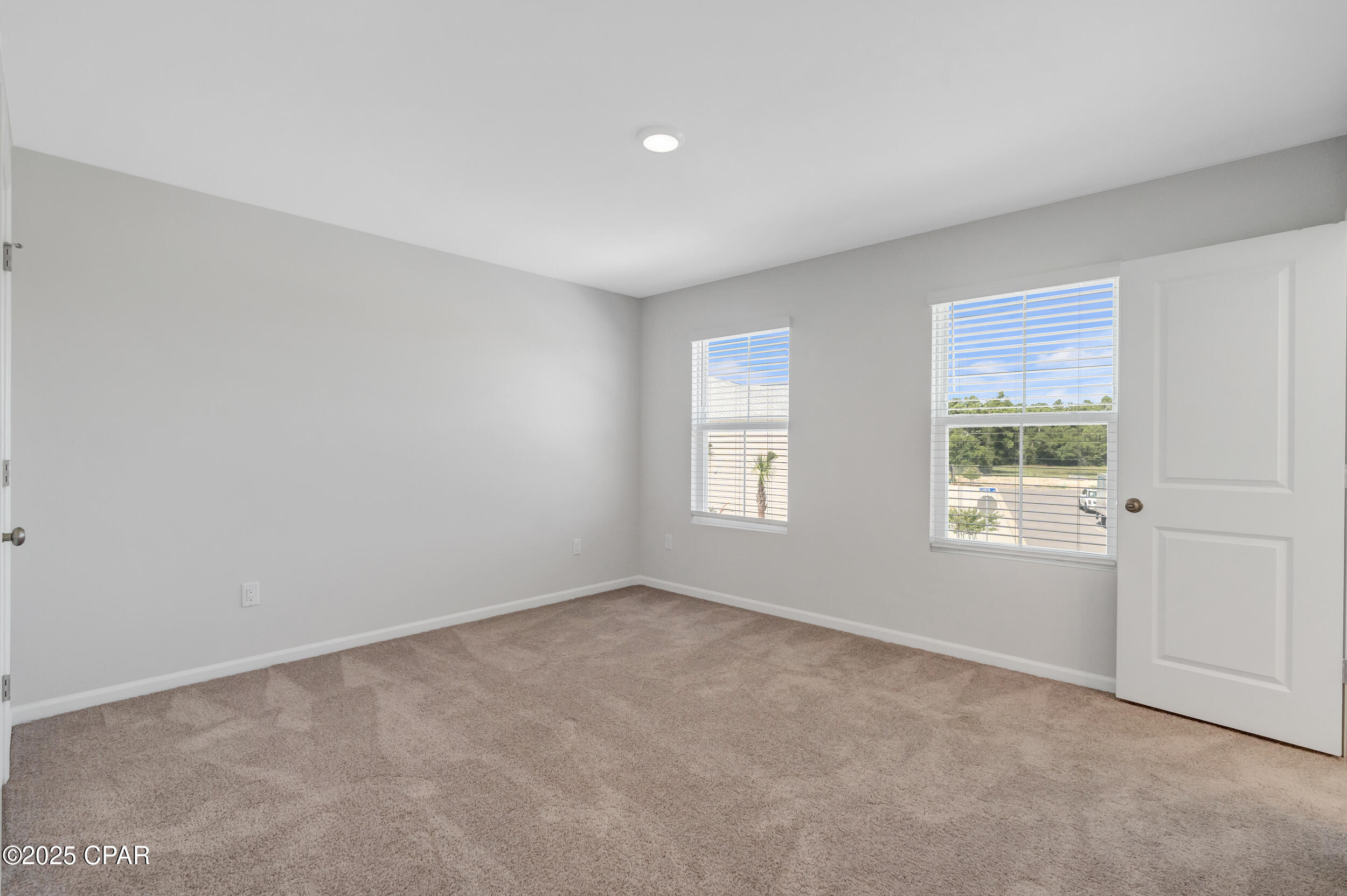 Image 8 For 7680 Solana Lane 54