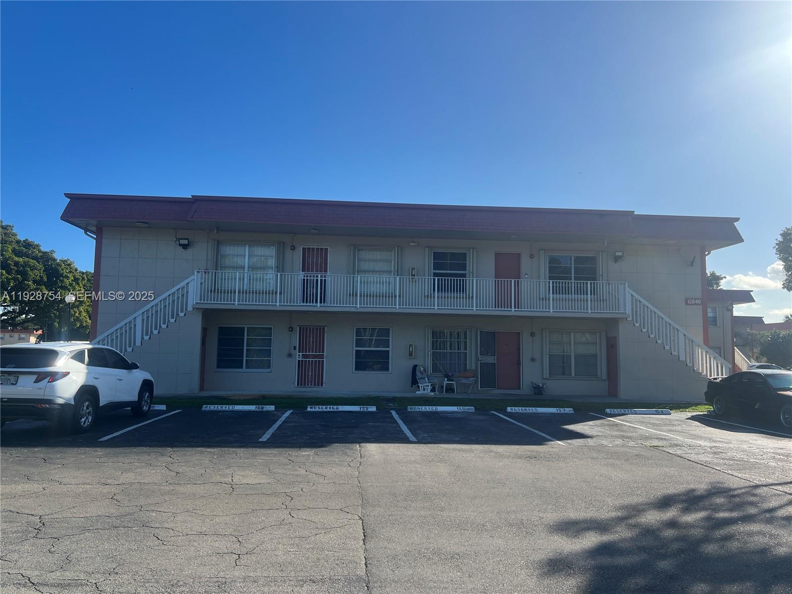 Royale Green Condo 12