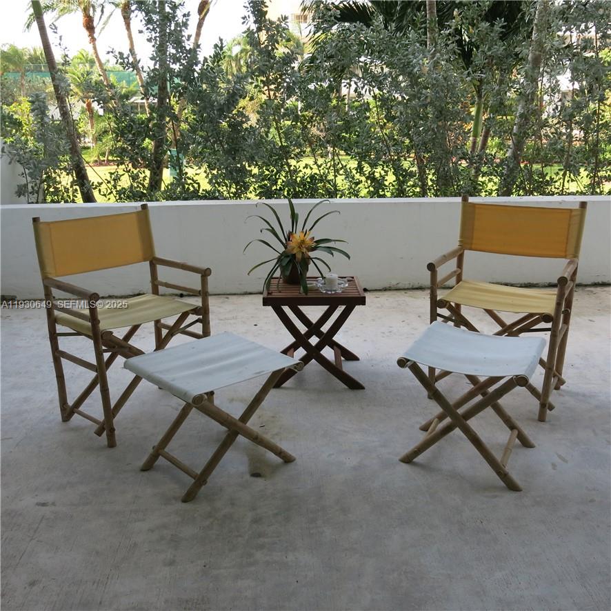 Commodore Club South Cond