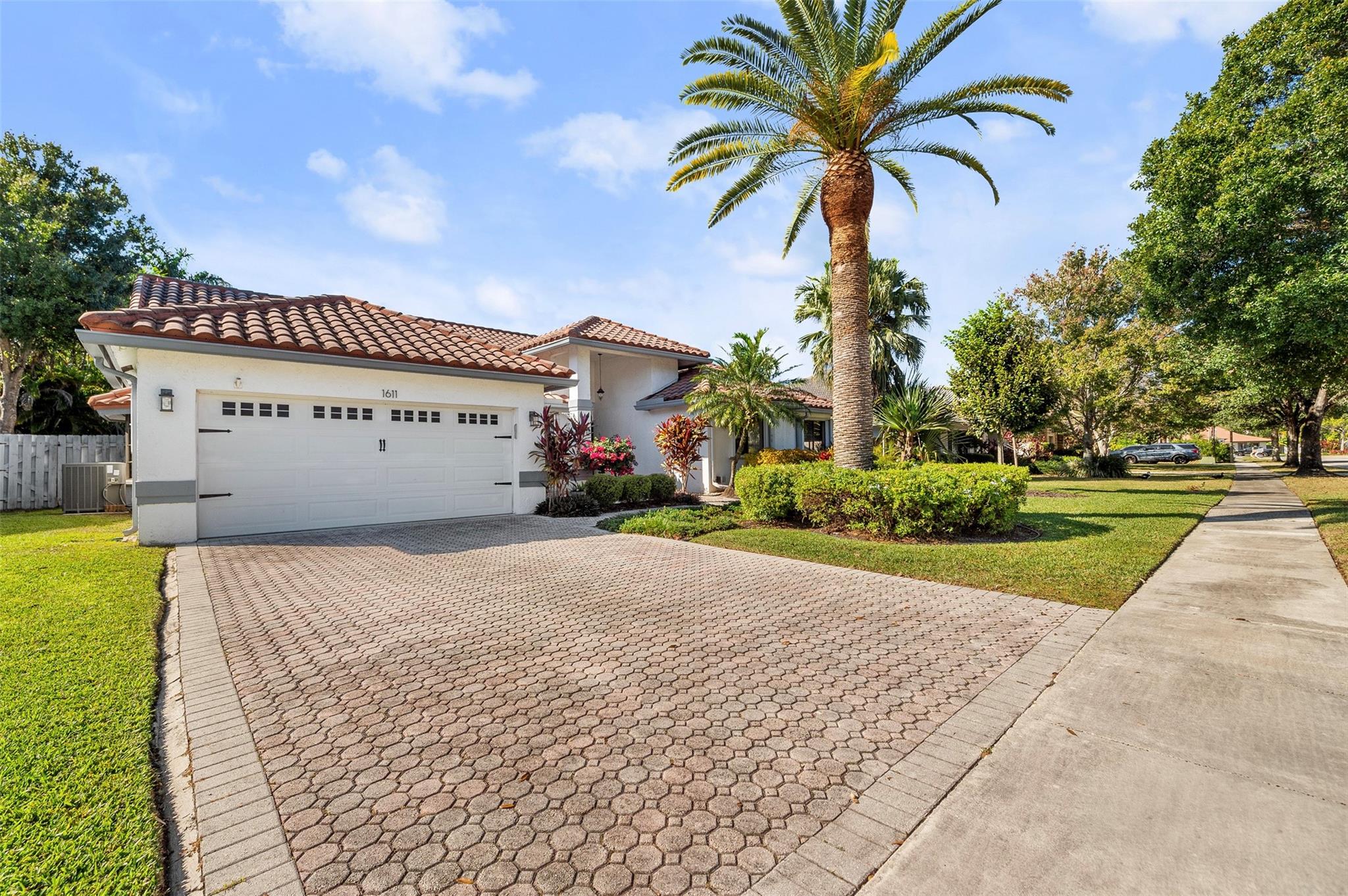 Jacaranda Lakes Sec 13