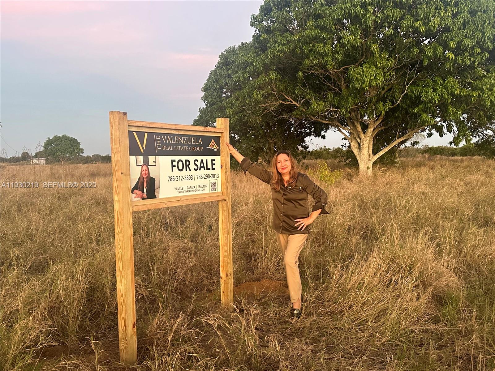 Basket Lake Groves Sec 07