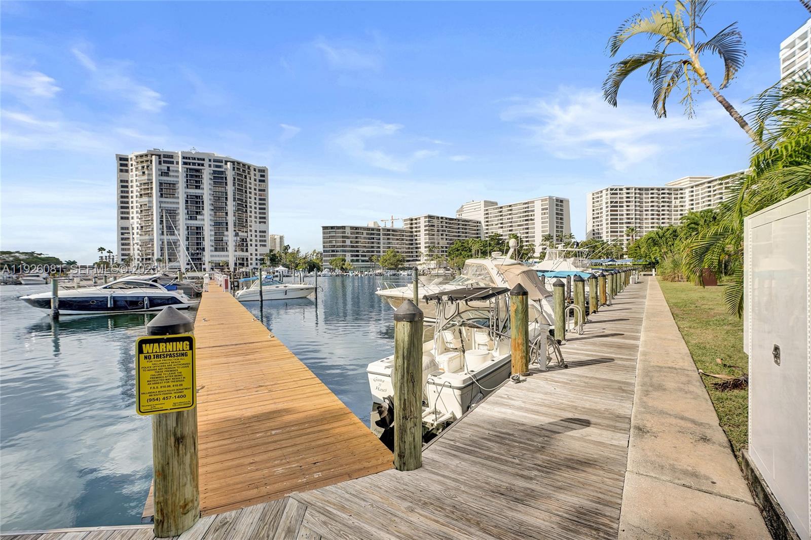 Harbourwood Sketch Of Sur