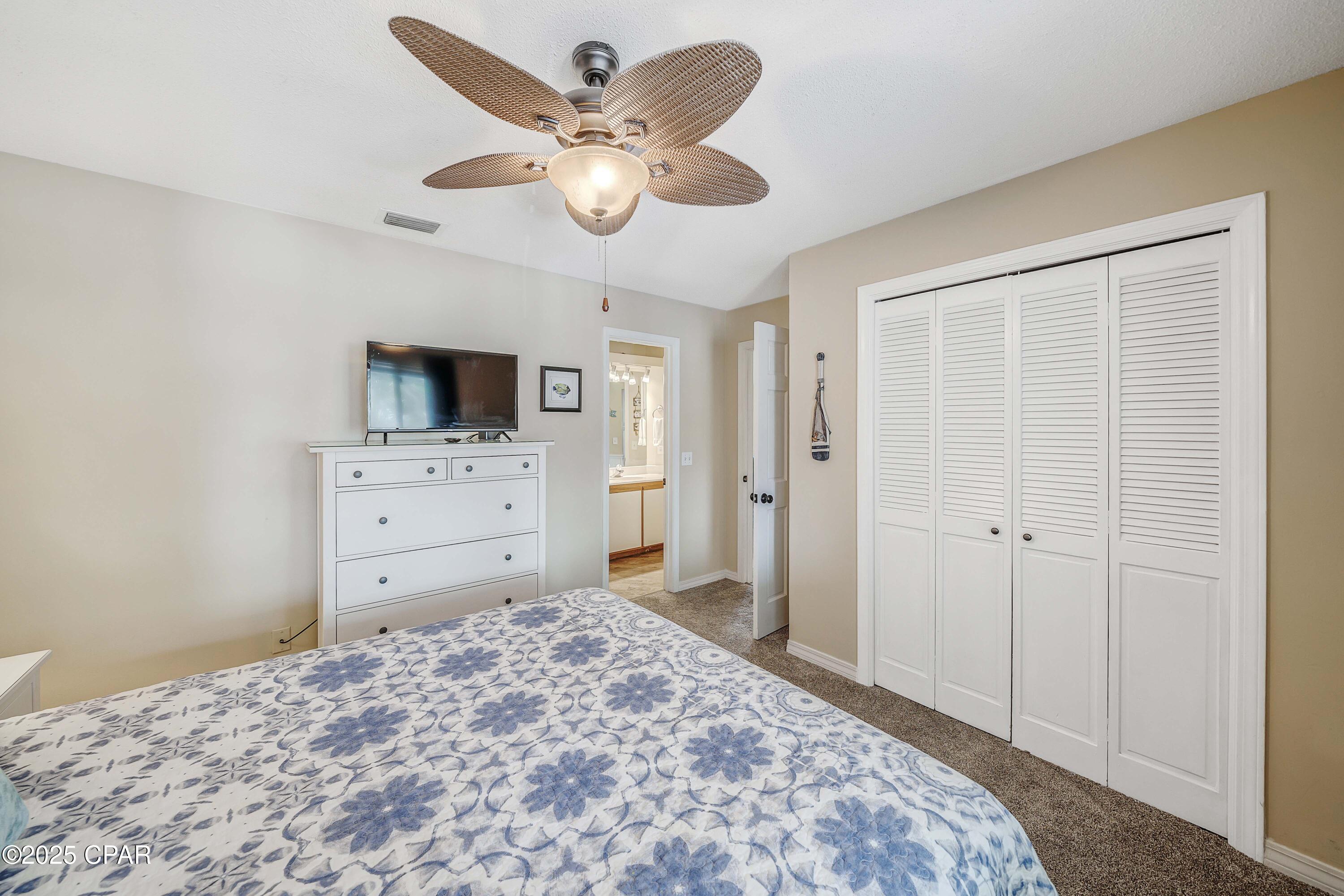 Image 11 For 8730 Thomas Drive 410