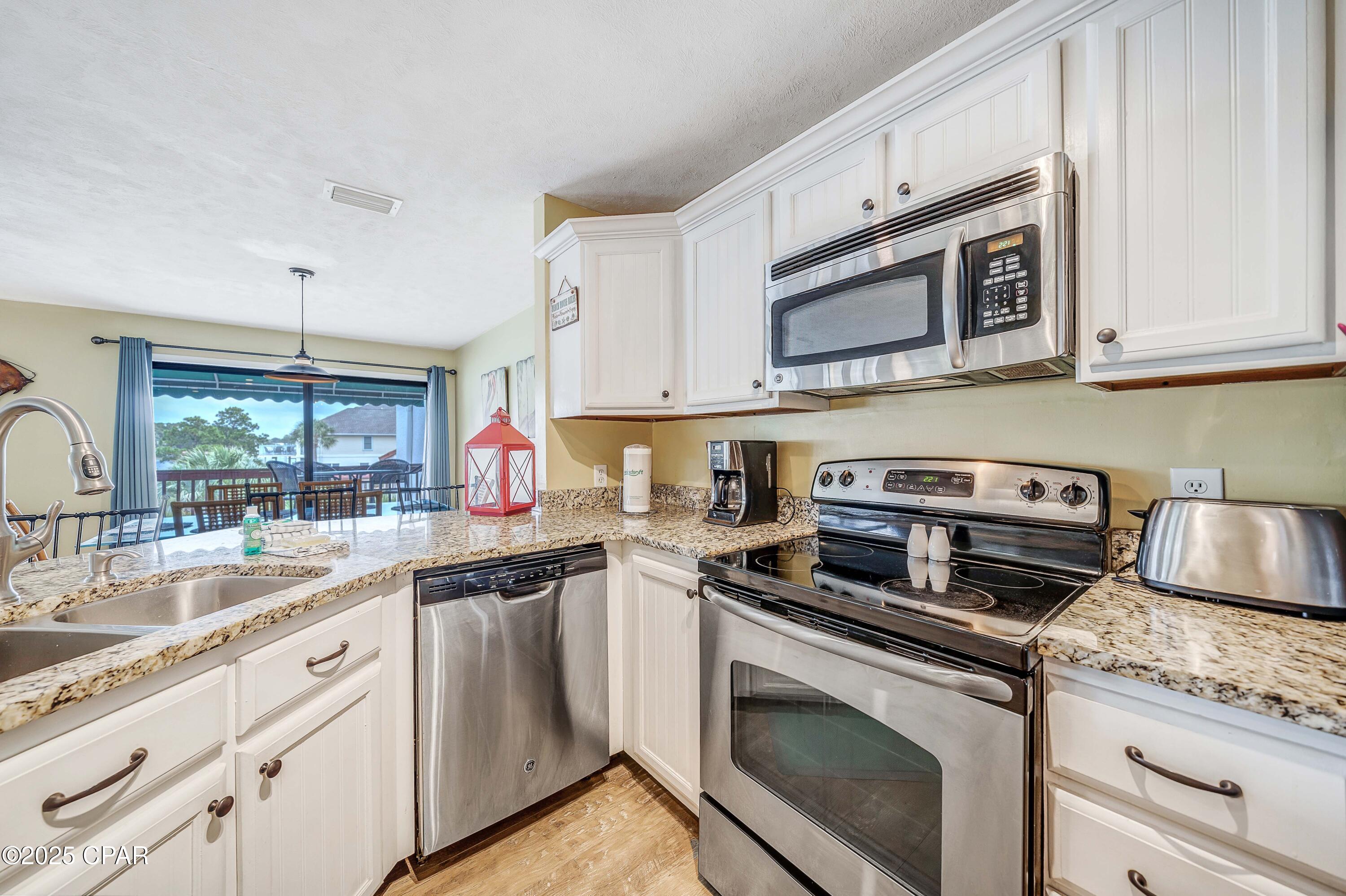 Image 18 For 8730 Thomas Drive 410
