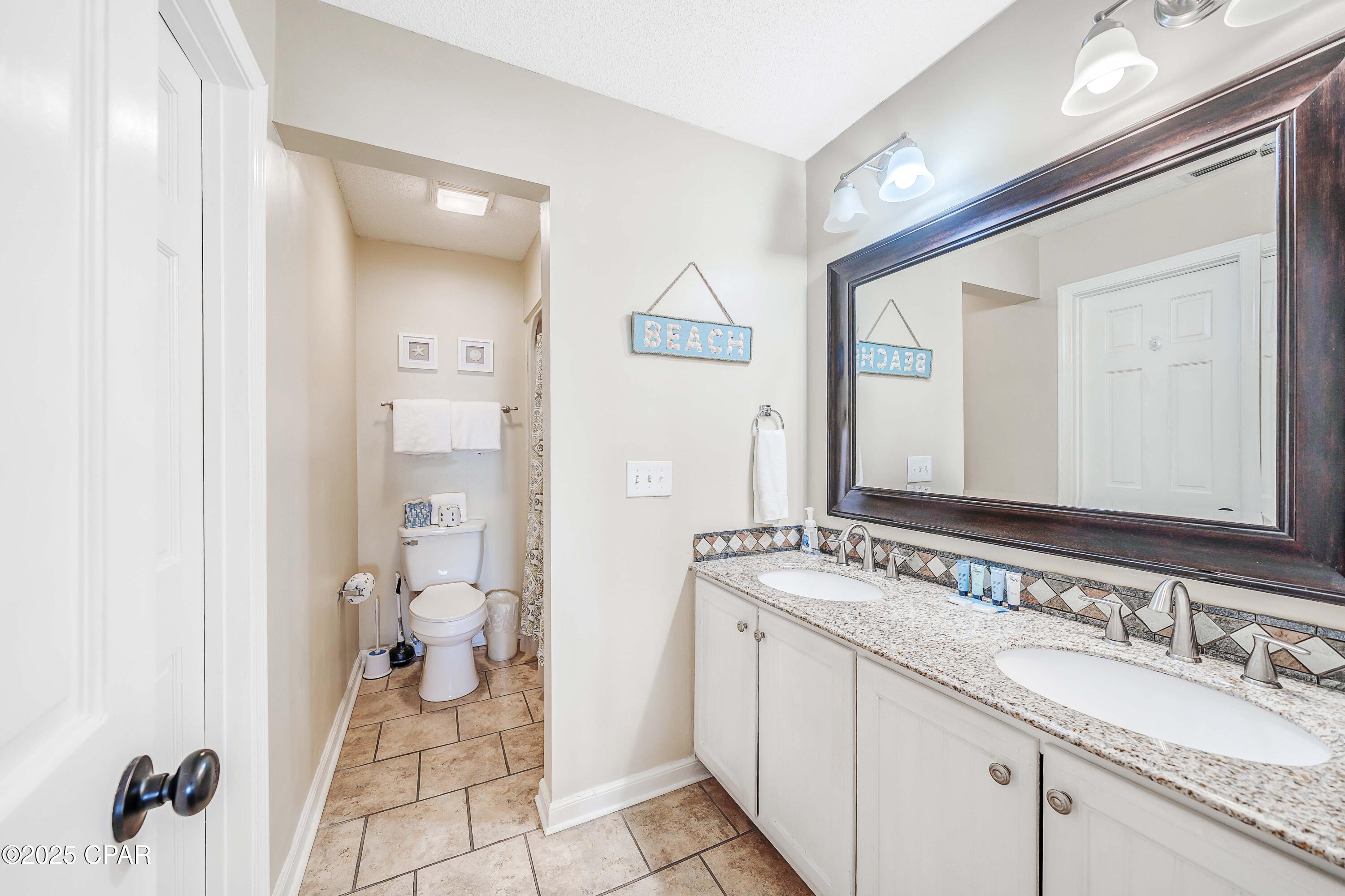 Image 23 For 8730 Thomas Drive 410