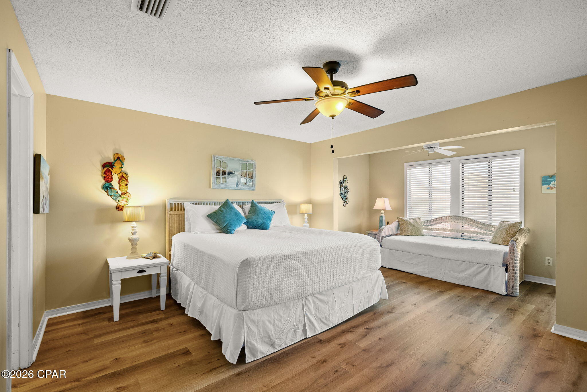 Image 72 For 8730 Thomas Drive 410