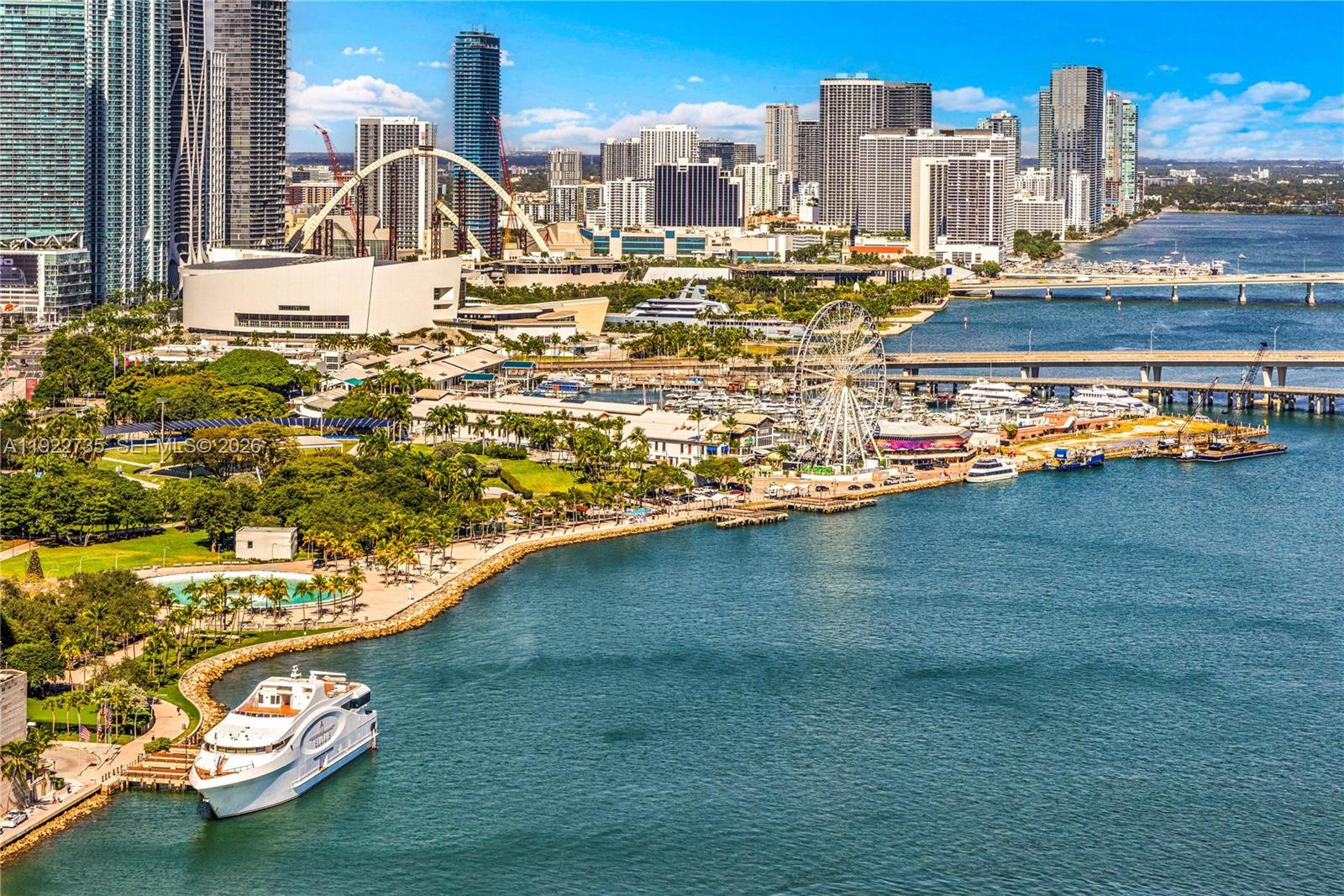 Apartamento para Alugar em Miami, FL