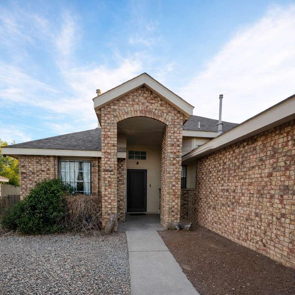 10304 Heron Road, Albuquerque NM 87121