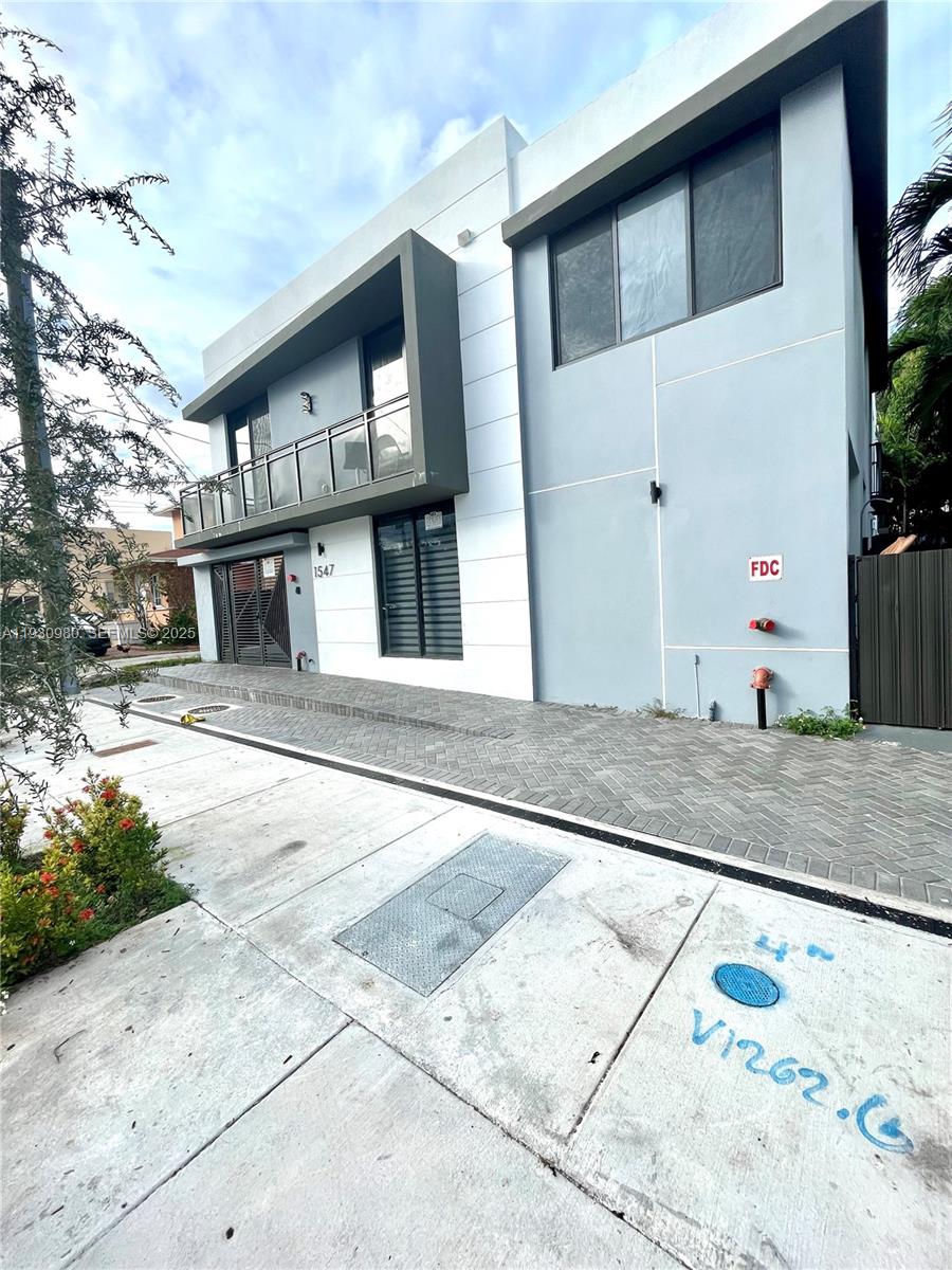 Lawrence Estate Land Co