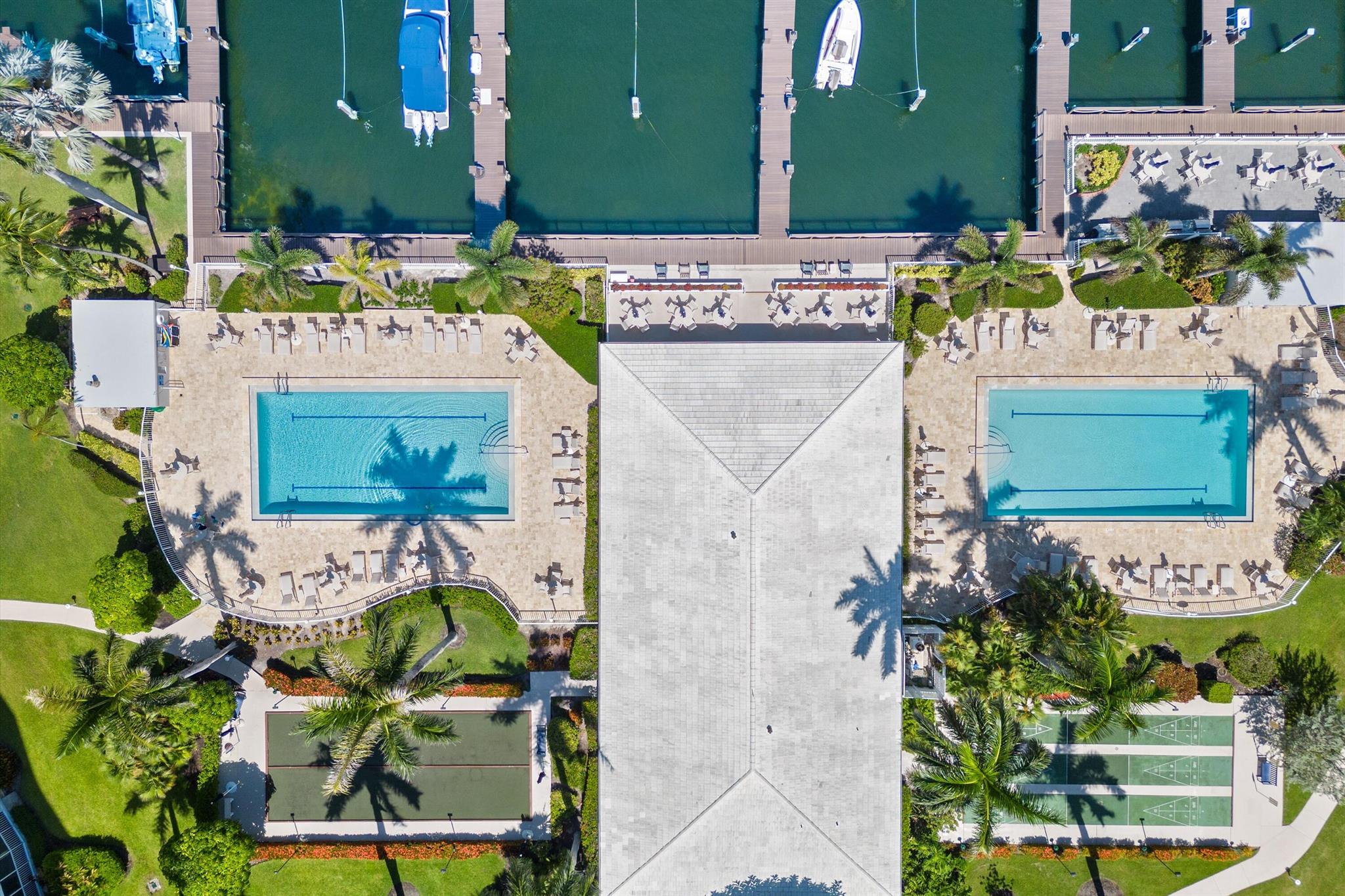 Seagate Of Highland Condo