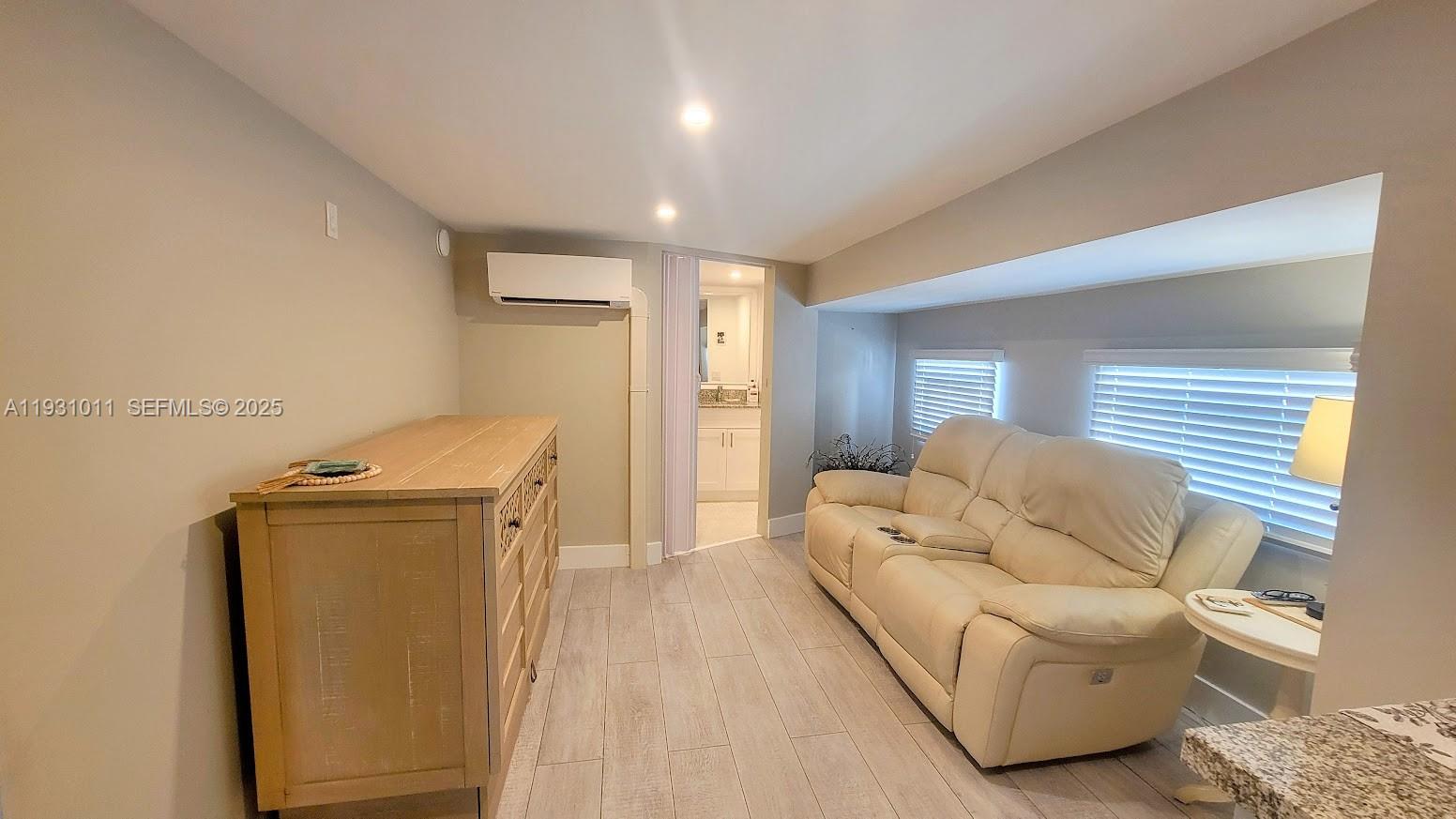 Homes for sale in Lake Port Twp, FL | 1339 Old Lakeport Rd, Lake Port Twp, FL 33471 | MLS# A11931011