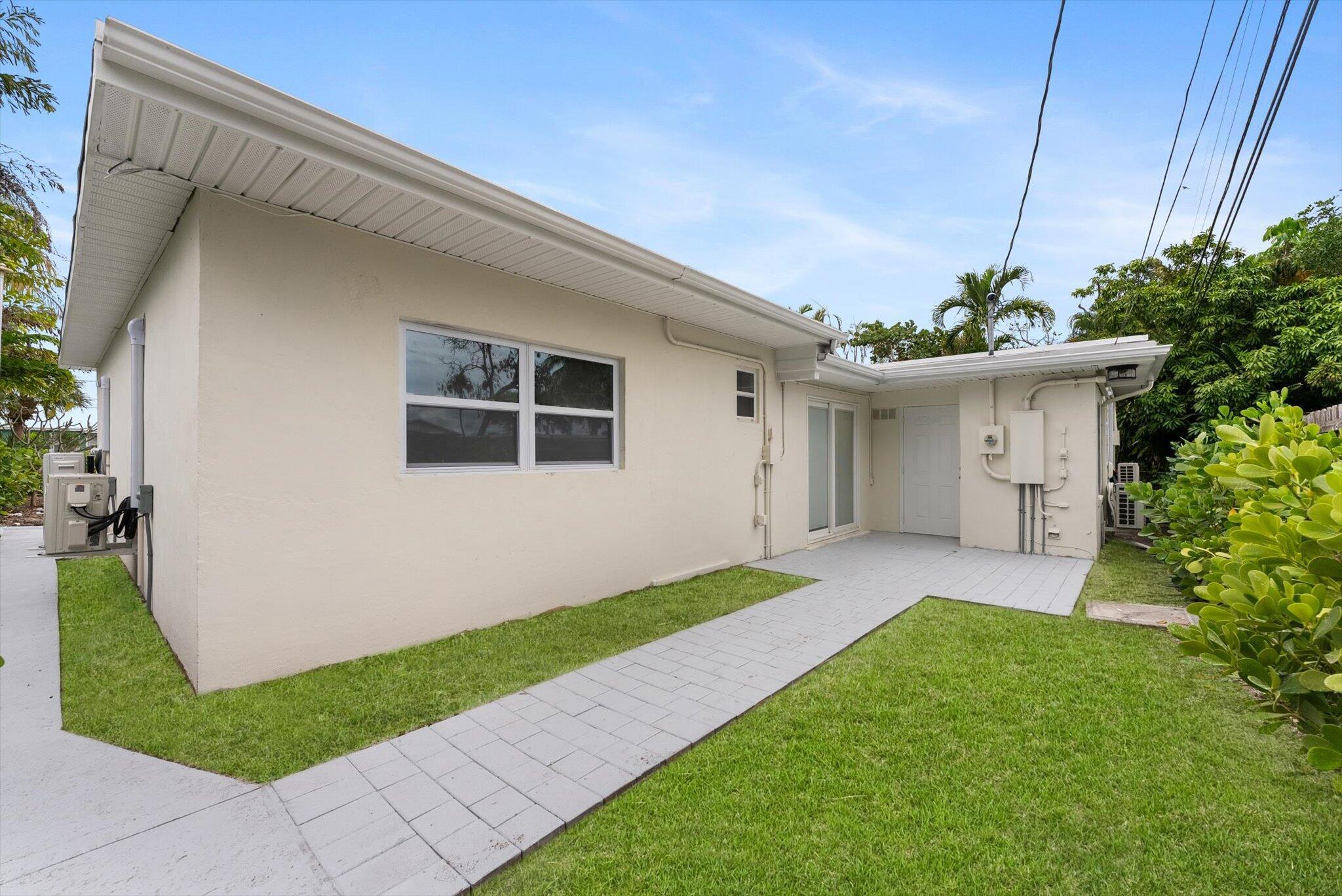 Homes for sale in North Palm Beach, FL | 1891 Ridge Road, North Palm Beach, FL 33408 | MLS# R11147816