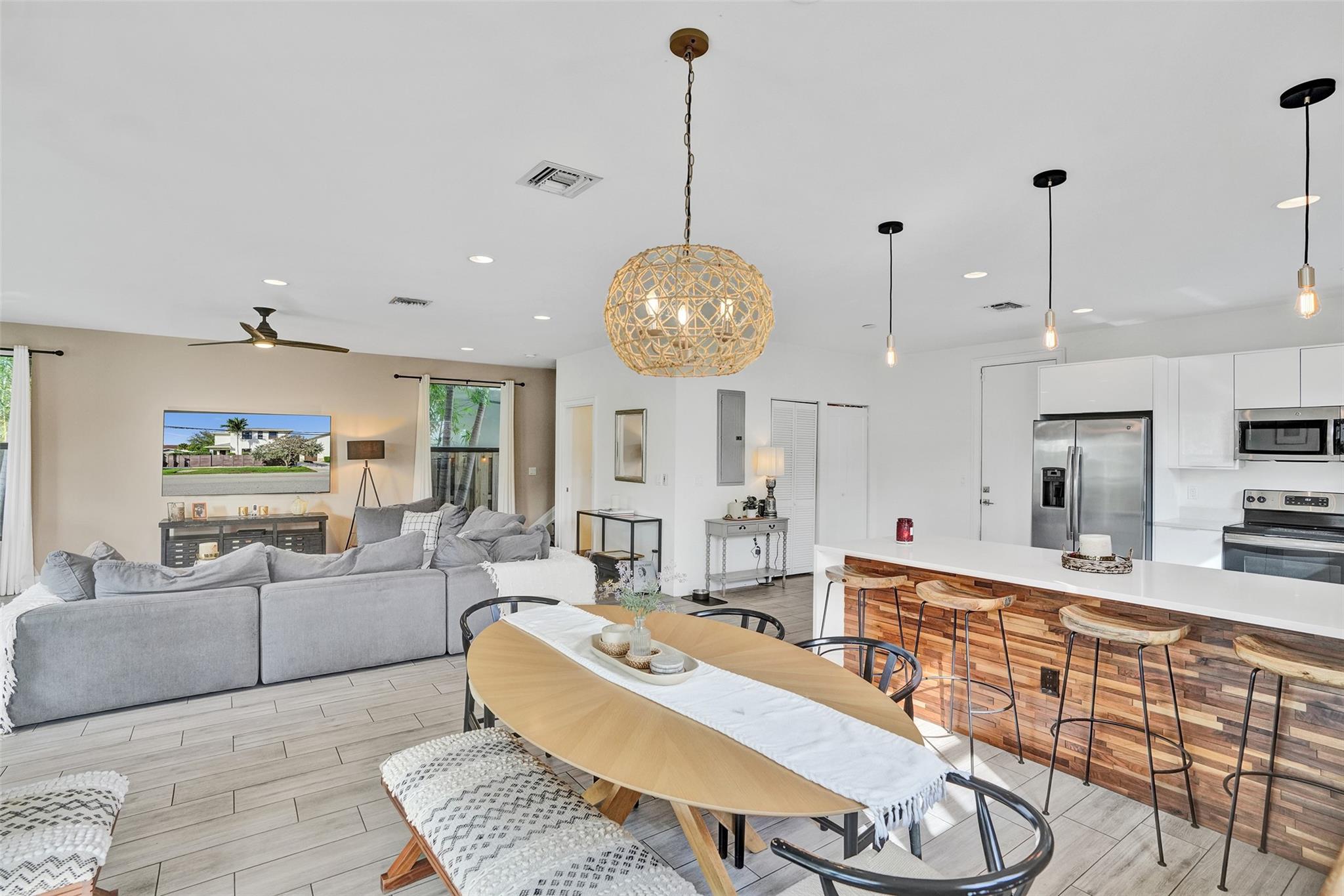 233 NE 11th St 233, Fort Lauderdale, FL, 