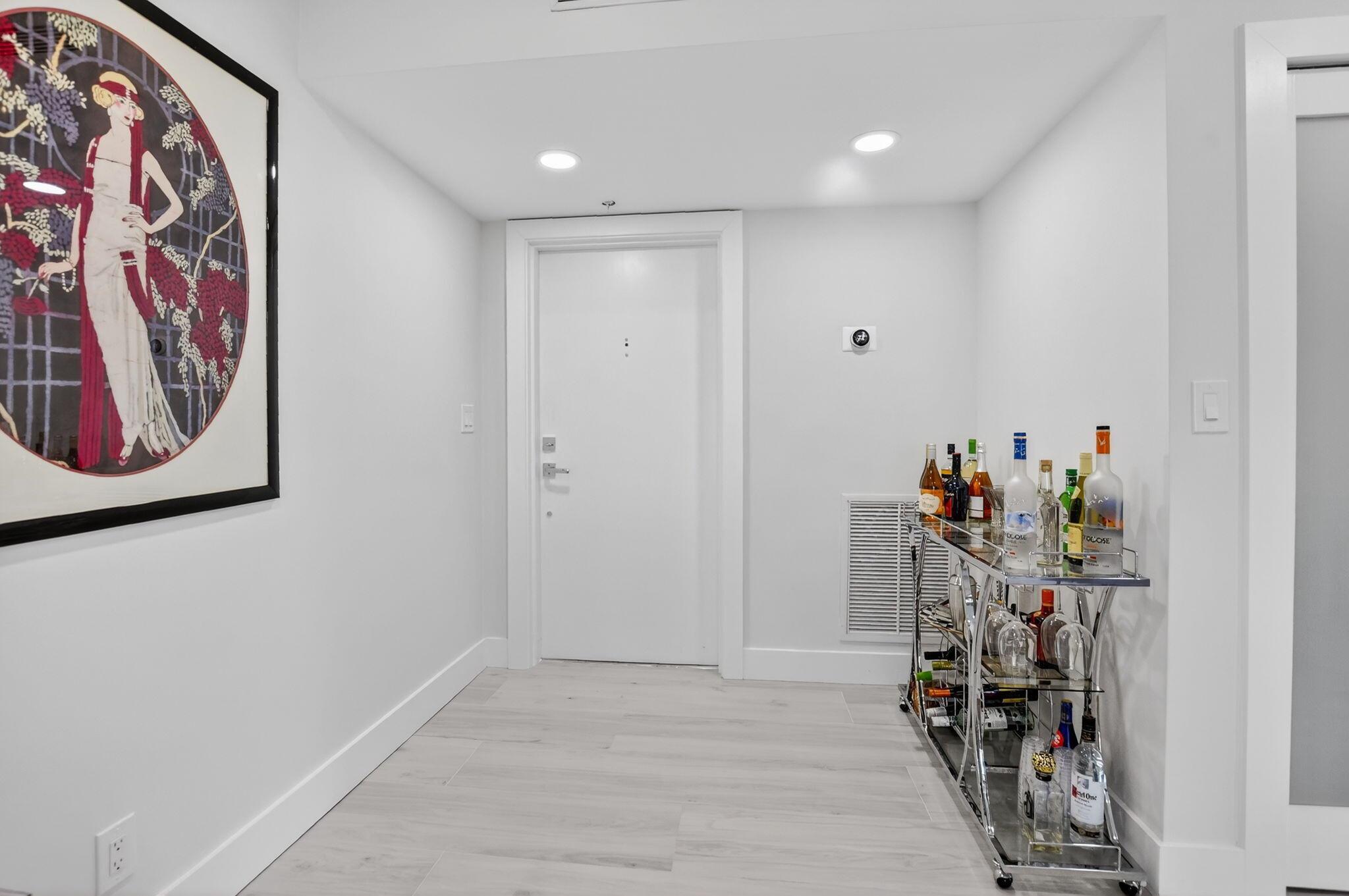 Lakewood Midrise Condo