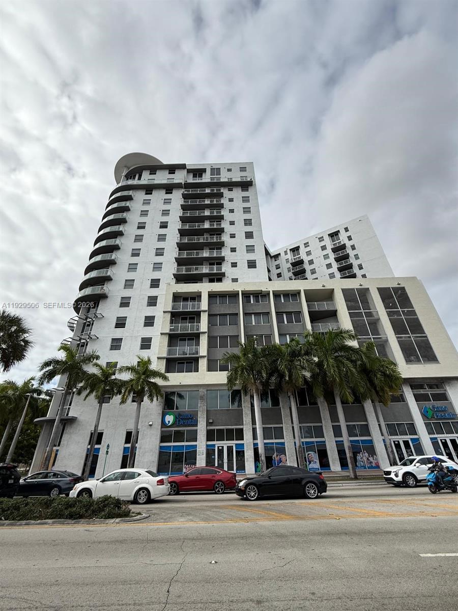 Homes for sale in Miami, FL | 1 Glen Royal Pkwy #1612, Miami, FL 33125 | MLS# A11929506