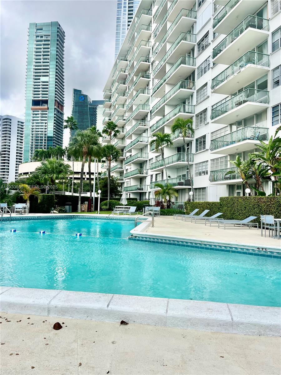Brickell Bay Tower Condo