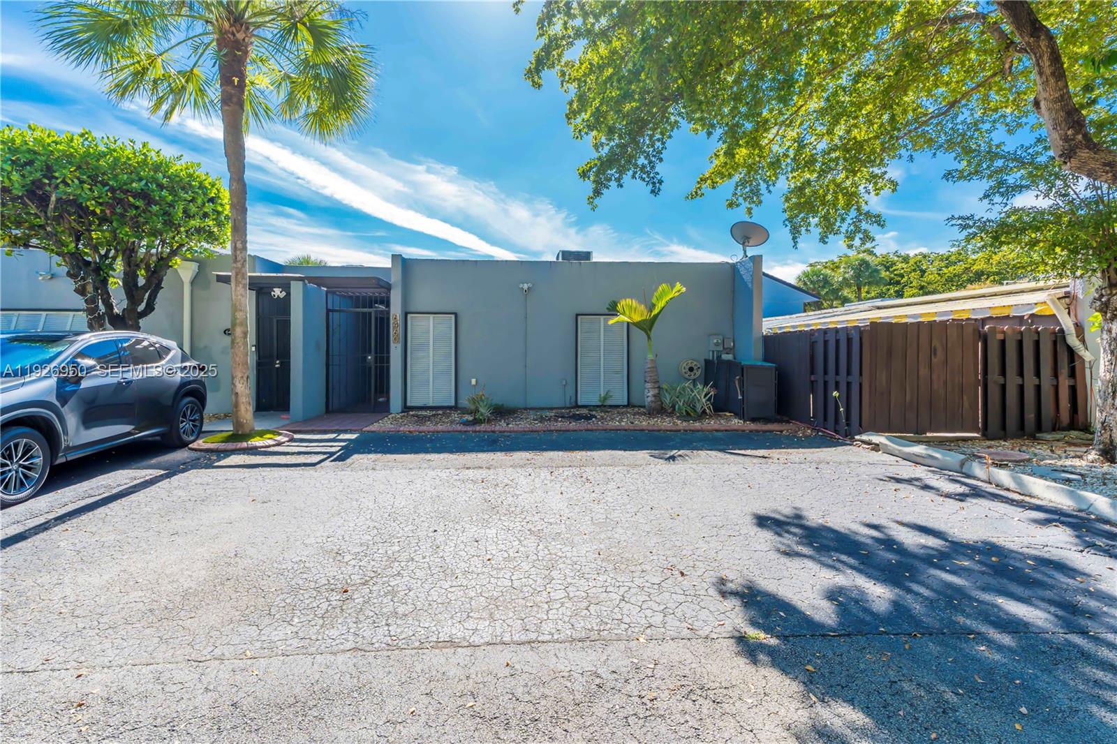 Homes for sale in Miami Lakes, FL | 6460 Milk Wagon Ln, Miami Lakes, FL 33014 | MLS# A11926950