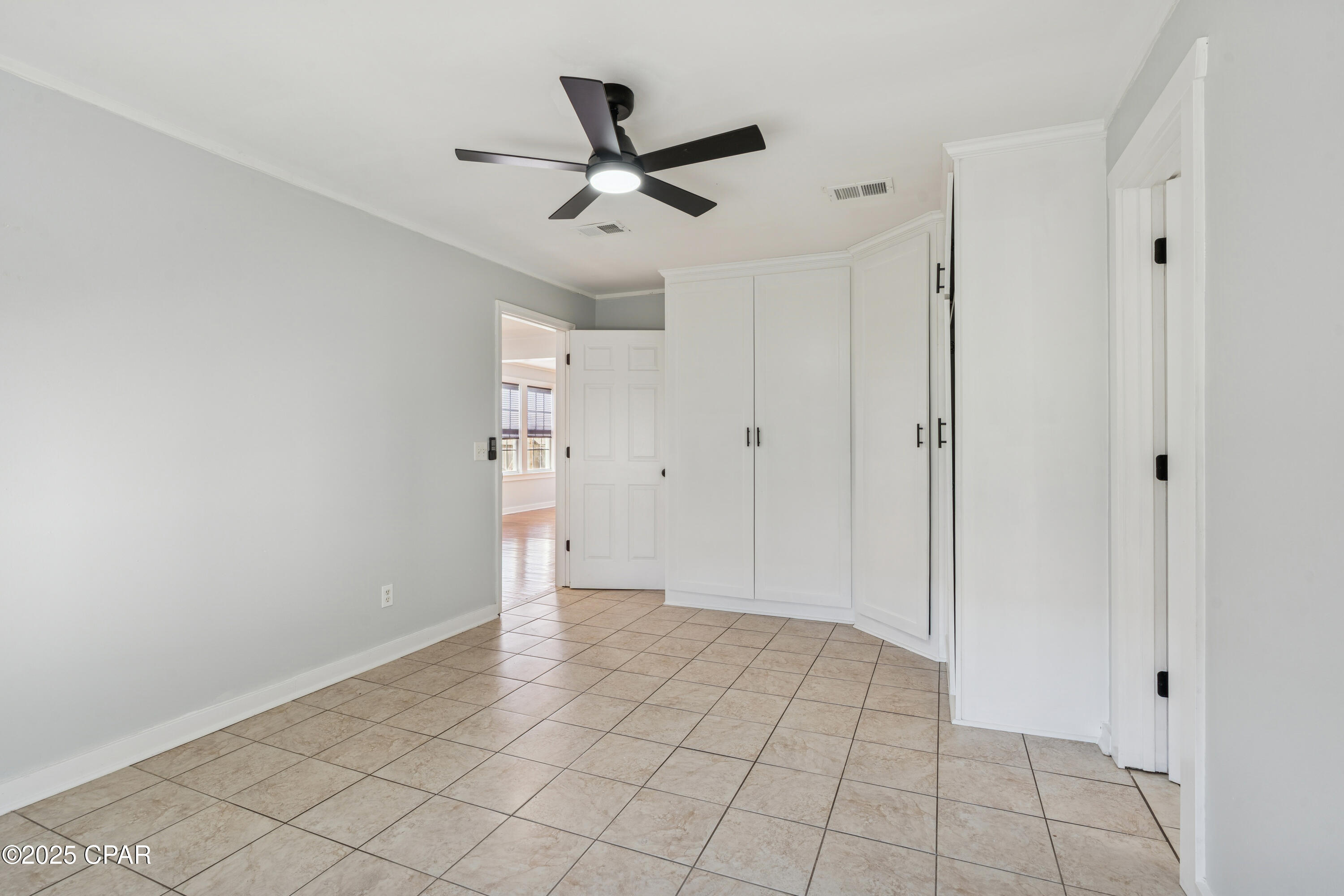 Image 20 For 1606 Fairy Avenue