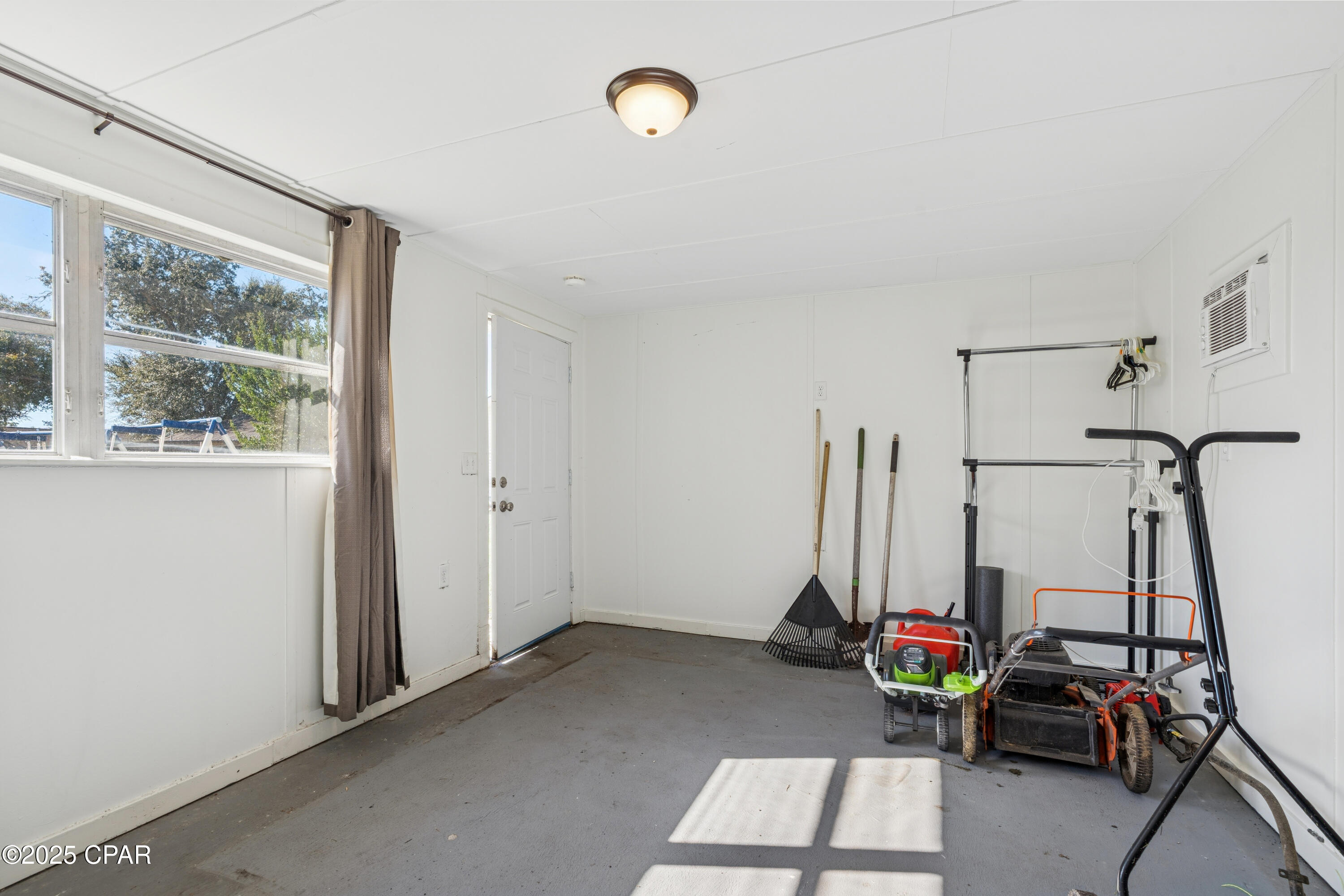 Image 29 For 1606 Fairy Avenue