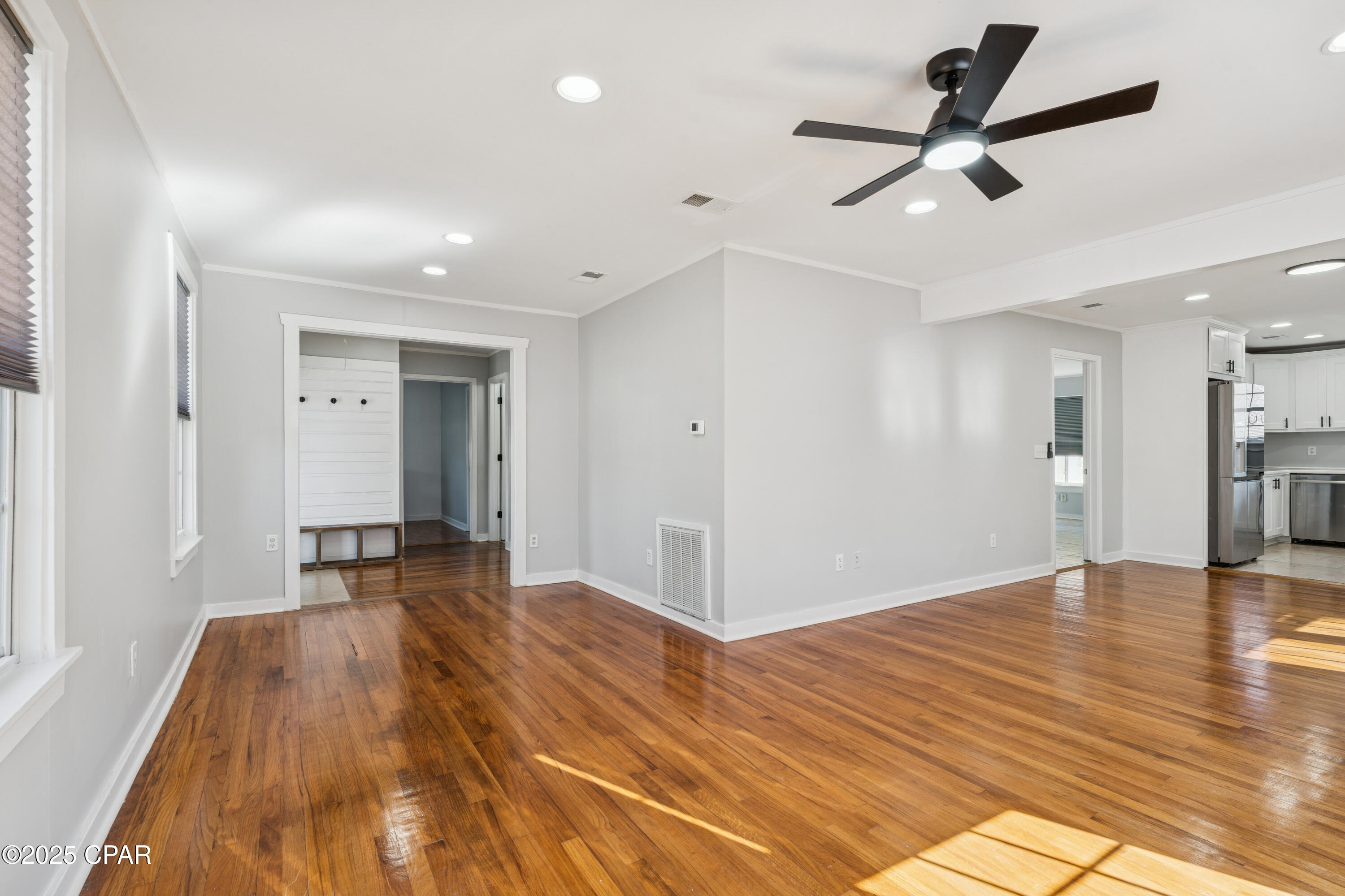 Image 6 For 1606 Fairy Avenue