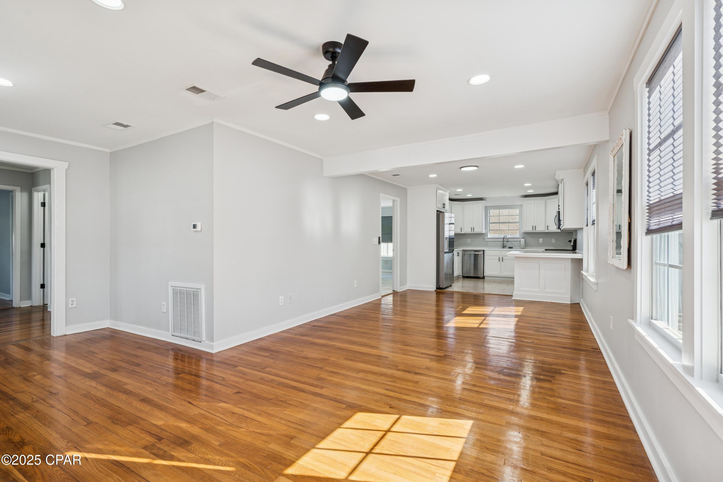 Image 7 For 1606 Fairy Avenue