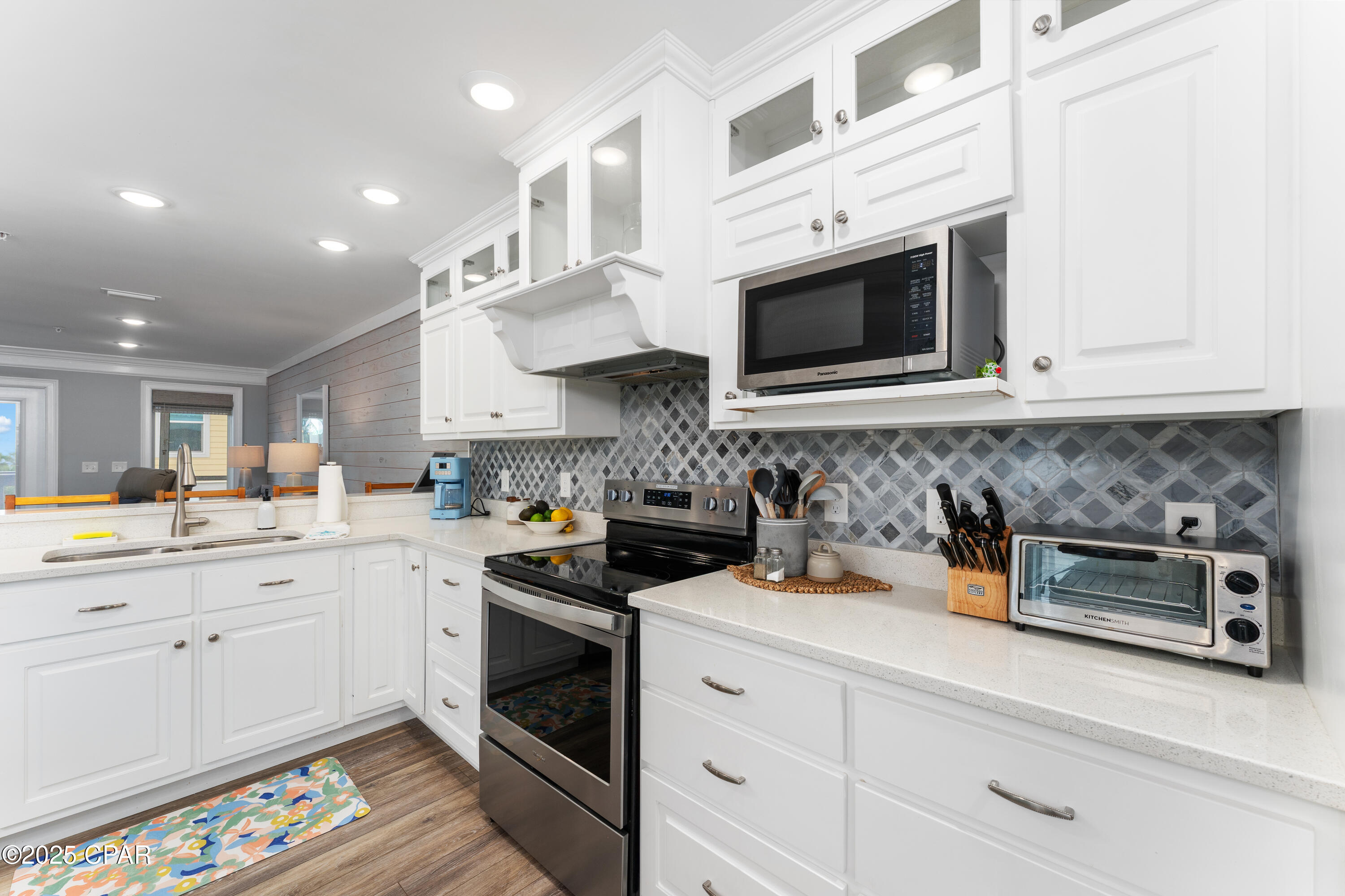 Image 4 For 2503 Highway 98  A