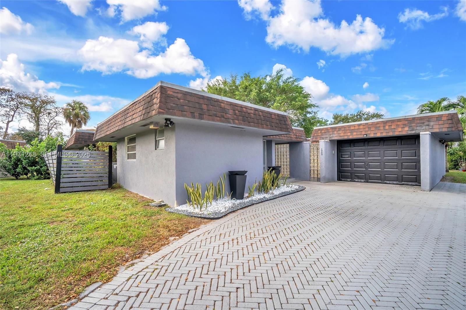 Woodlands Sec Six