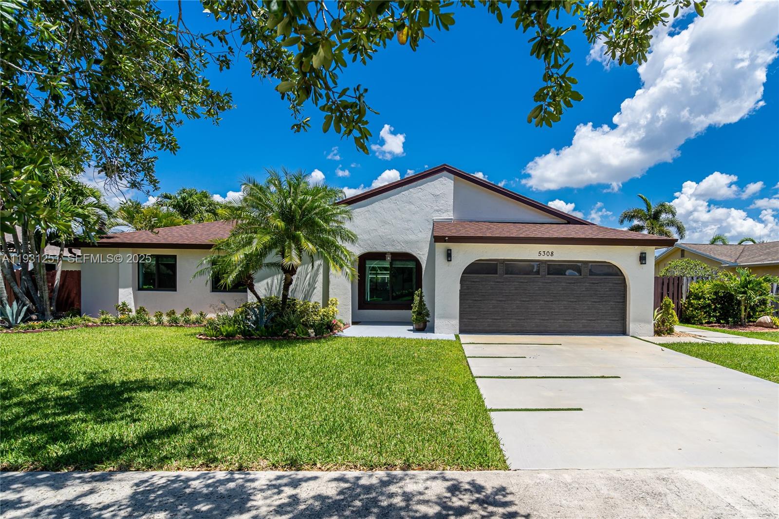 5308 117th Ave, Cooper City, Florida 33330