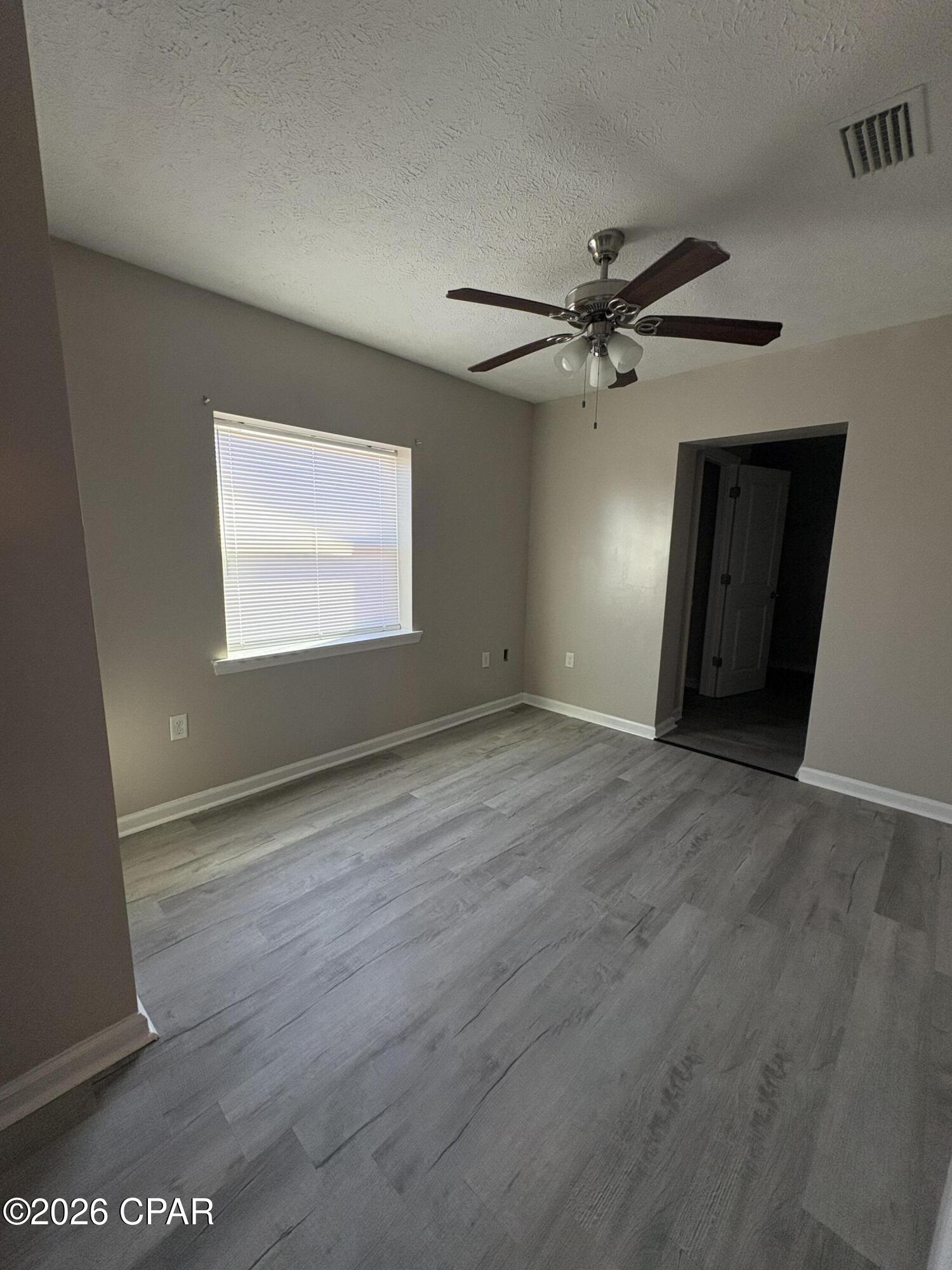 Image 11 For 816 25th Street