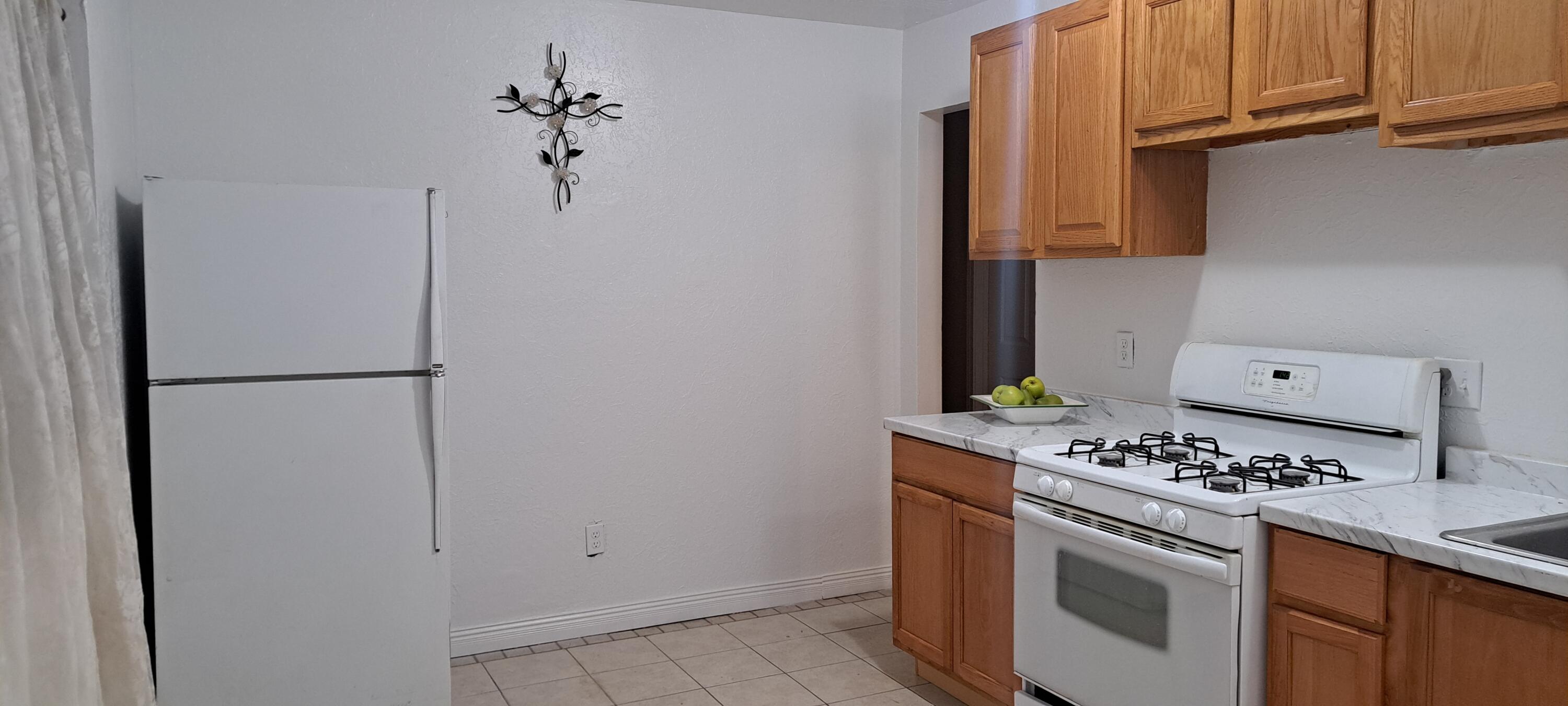 336 Conchas Street, Albuquerque NM 87123