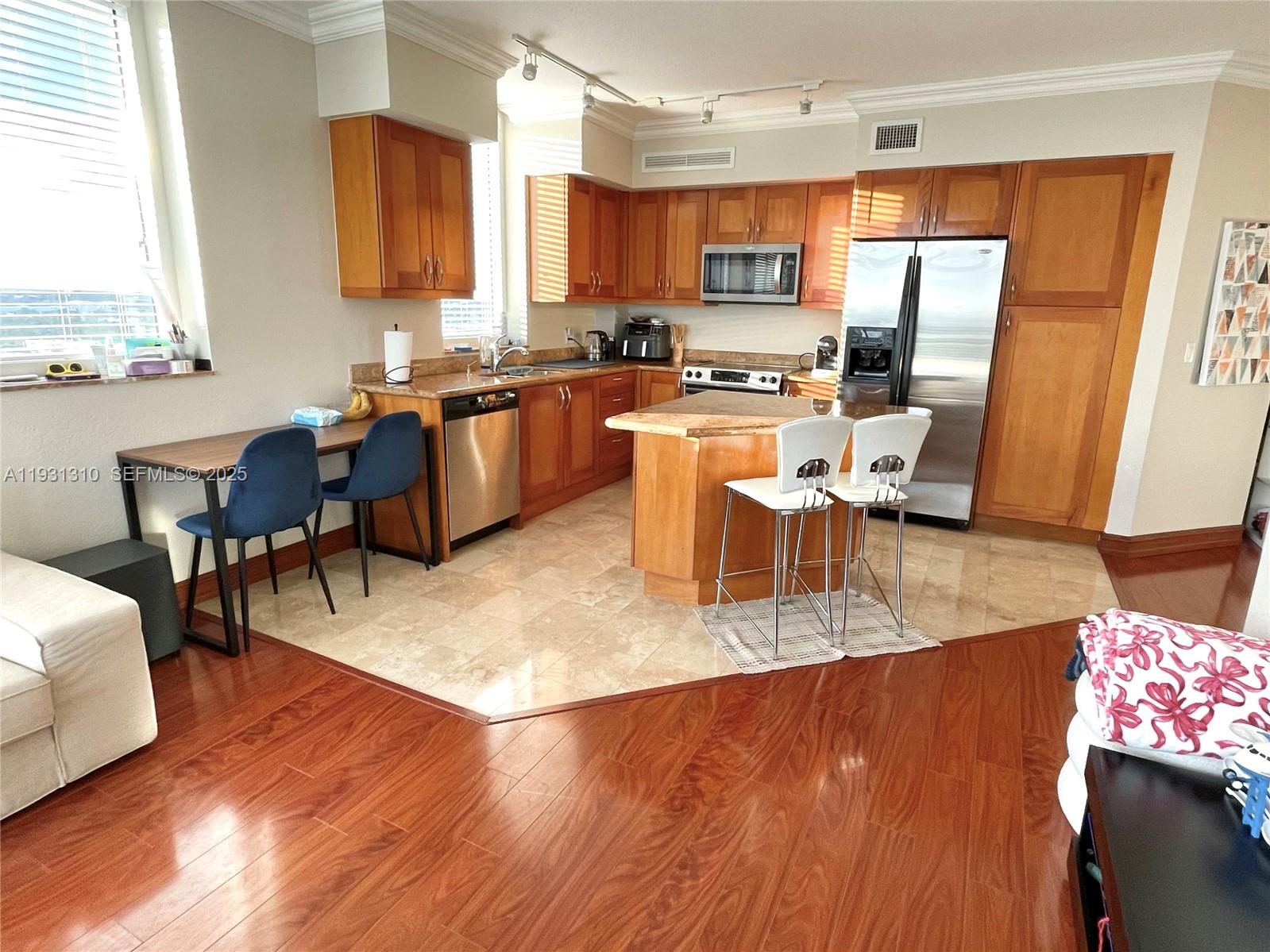 Duo Condominium West