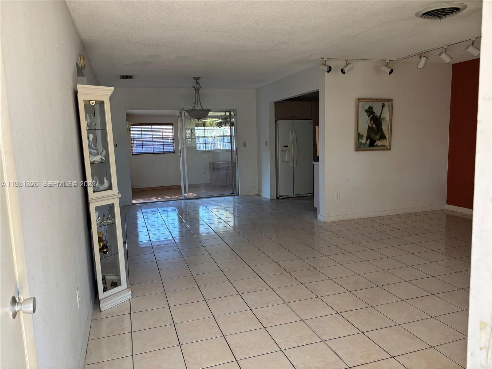 Homes for sale in North Miami Beach, FL | 17960 Ne 6Th Ave, North Miami Beach, FL 33162 | MLS# A11931326