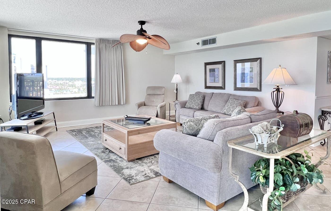 Image 18 For 6201 Thomas Drive 1008