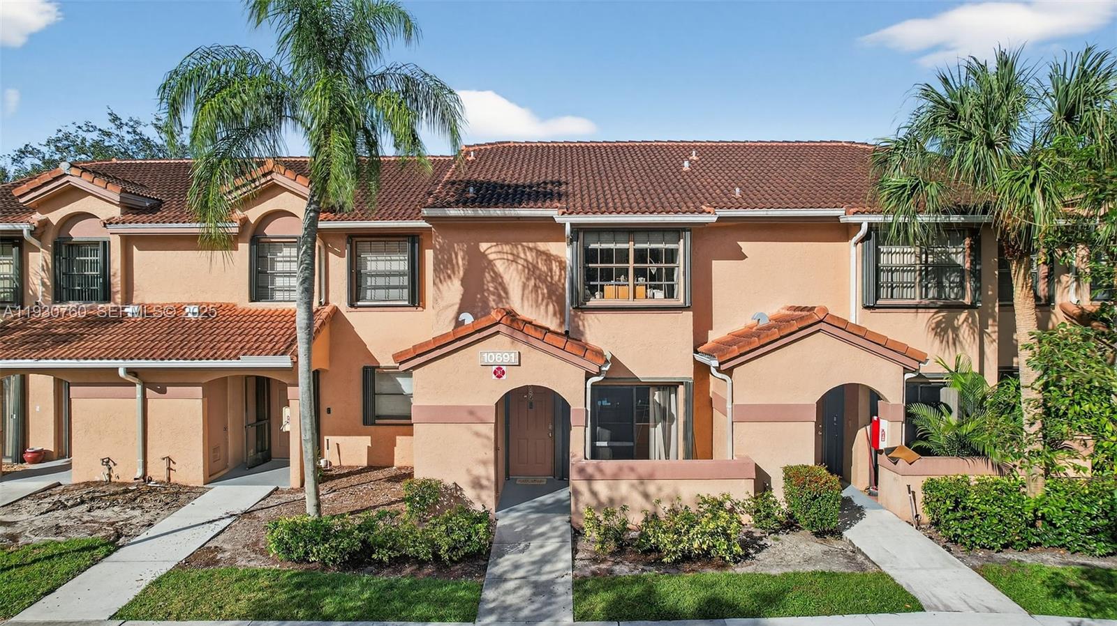 Optima Village I-D Condo