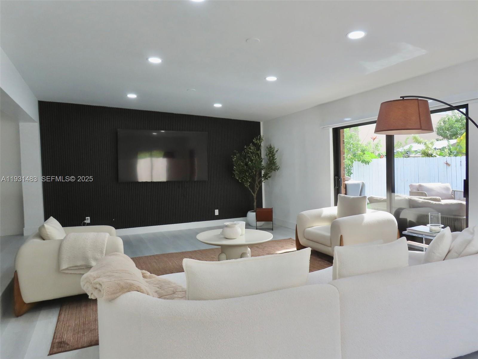 Golden Shores Ocean Blvd