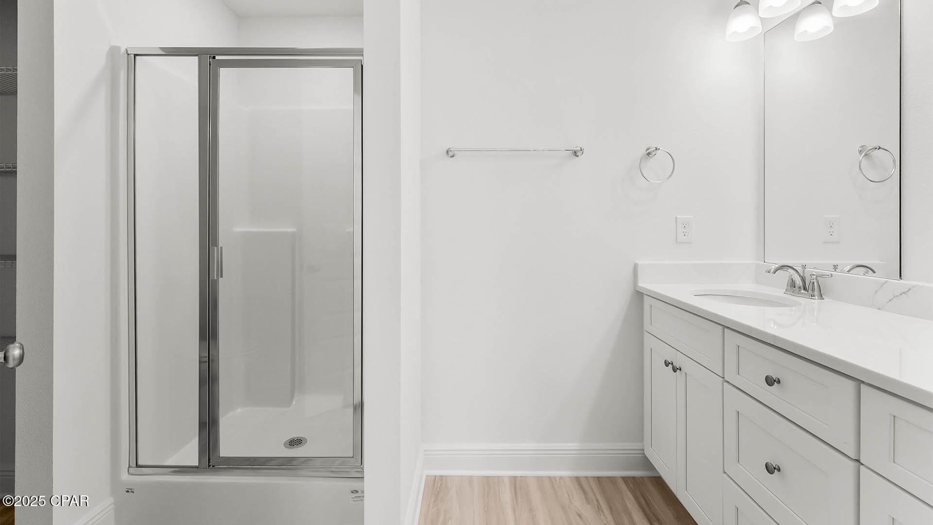 Image 20 For 320 Chateau Lane