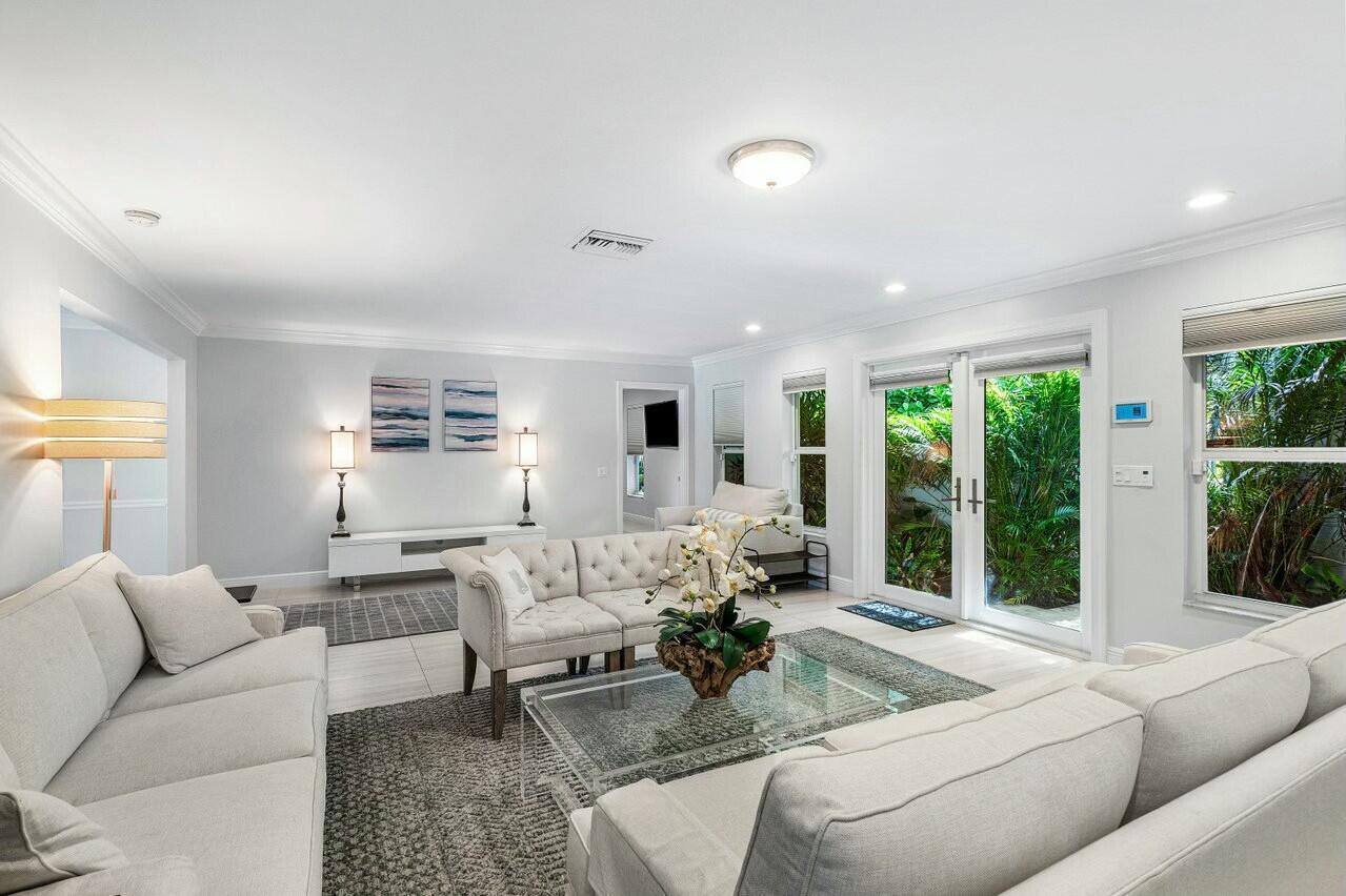 Homes for sale in Delray Beach, FL | 921 Cypress Dr, Delray Beach, FL 33483 | MLS# R11148029