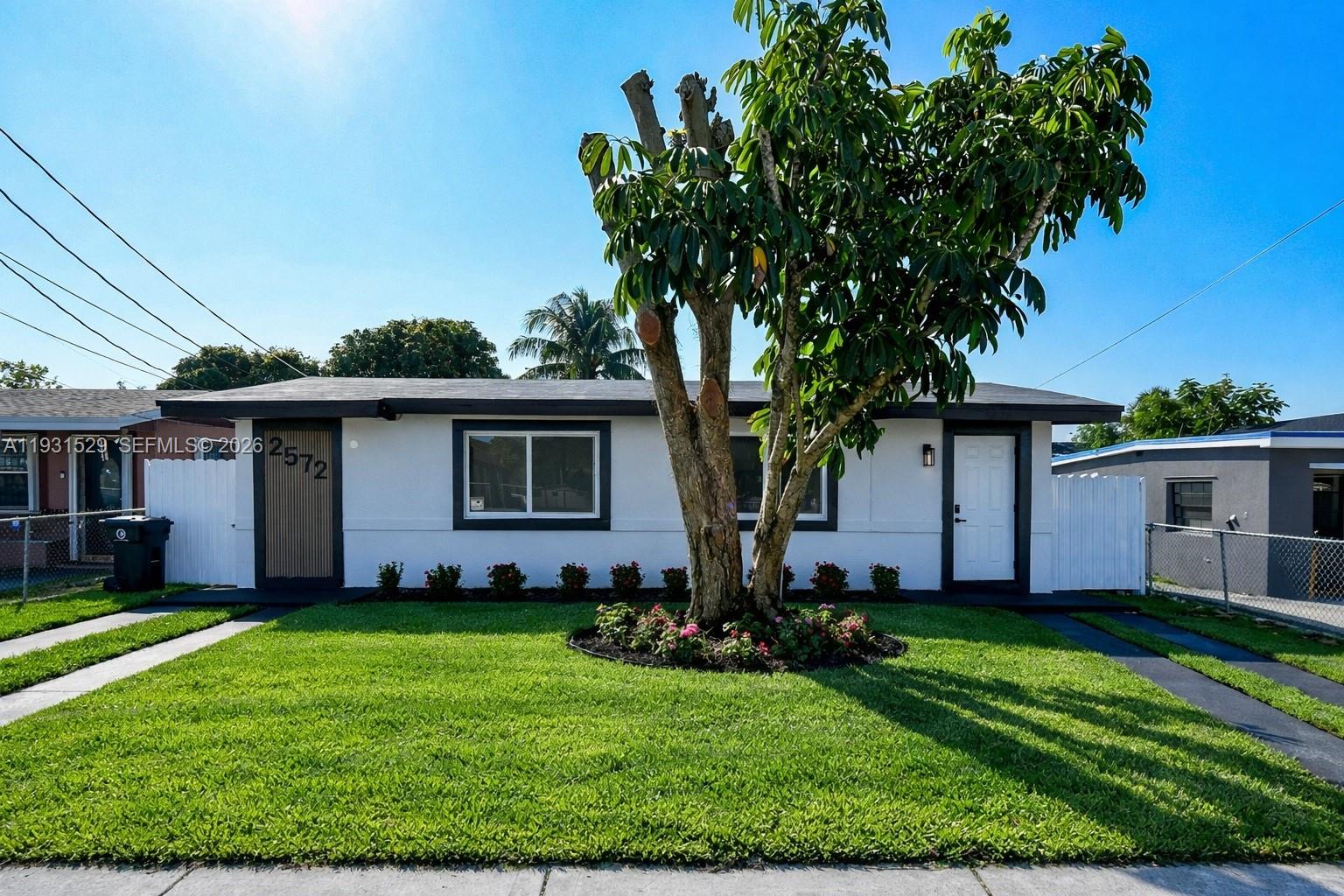 Homes for sale in Fort Lauderdale, FL | 2572 Nw 20th St, Fort Lauderdale, FL 33311 | MLS# A11931529