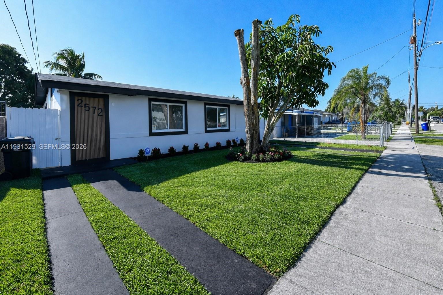 Homes for sale in Fort Lauderdale, FL | 2572 Nw 20Th St, Fort Lauderdale, FL 33311 | MLS# A11931529