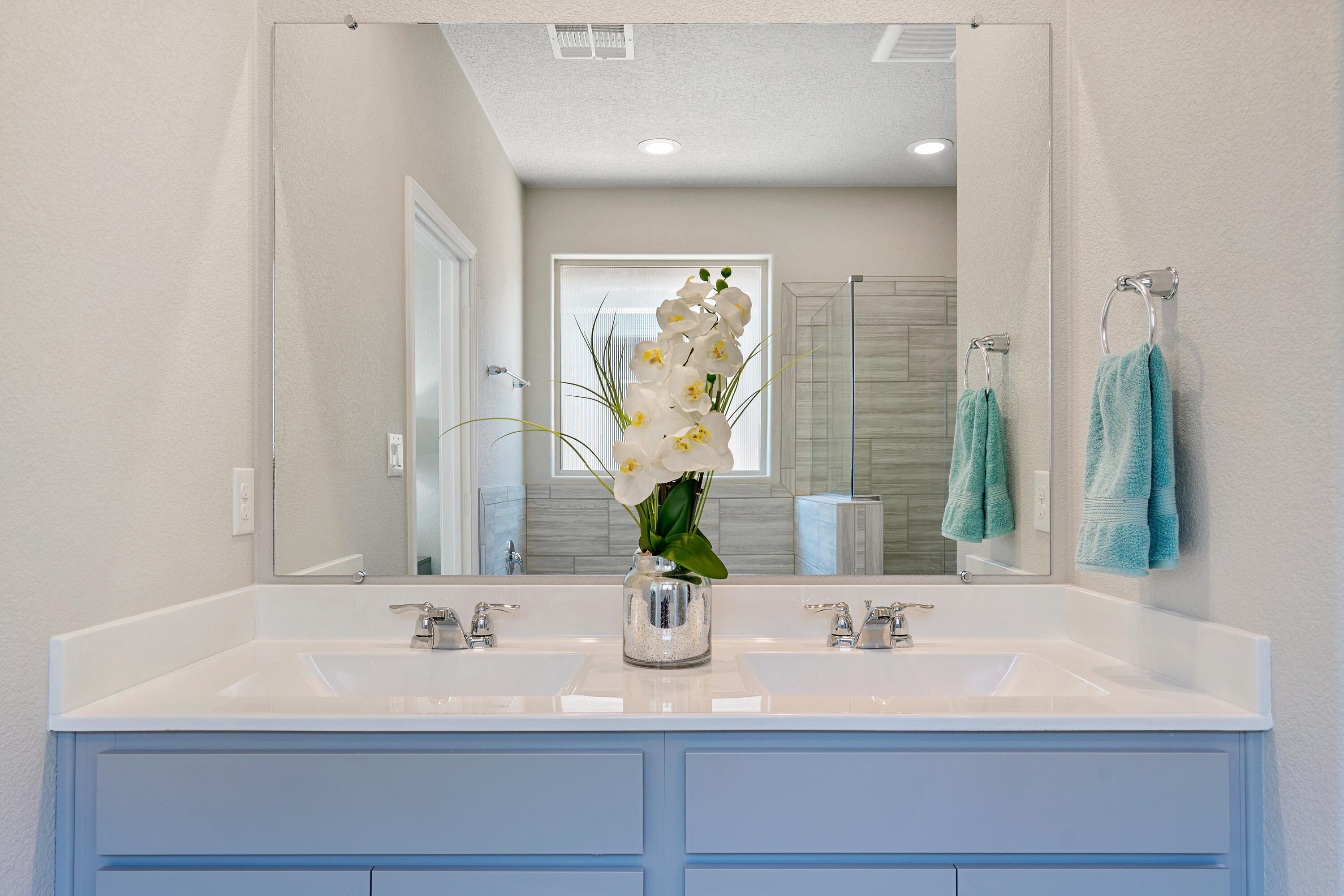 Under construction, Appointment only.  The Savanah, a 2 story home that features a long foyer leading into the kitchen, overlooking the living and dining area. The kitchen features spacious quartz countertops, decorative tile backsplash, and walk in pantry. Enjoy the main bedroom, located on the first floor. Featuring a walk in closet and large walk in shower. One amazing feature of this home is the upstairs loft providing an extra living area for the kids or an amazing office space if you are working from home. The Savannah offers a covered patio and 2 car garage. Located off unser and west side minutes away from Intel and Rust Medical! Enjoy builder warranties and amazing incentives.