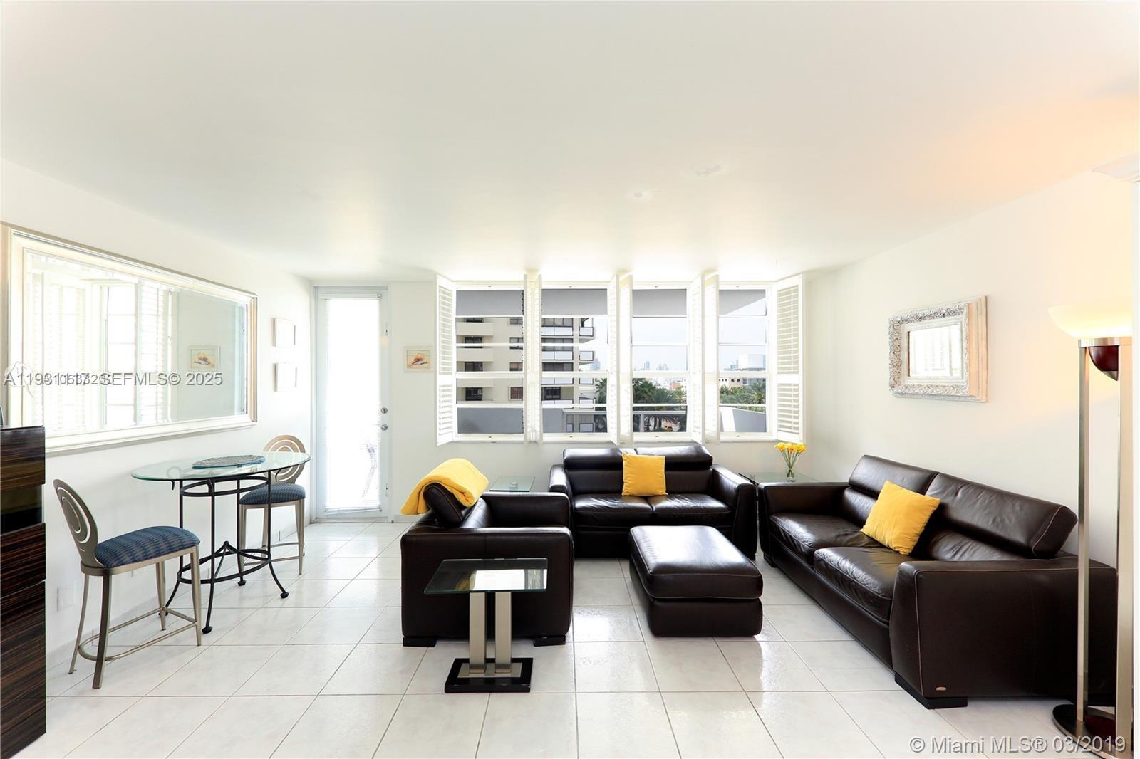 The Decoplage Condo