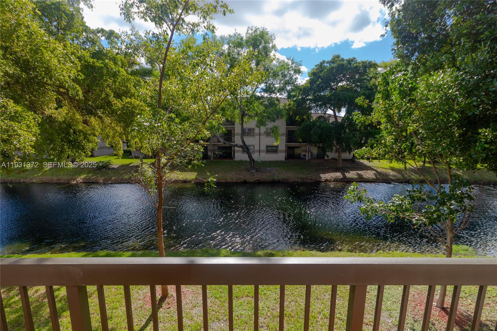 Villas De Venezia Condo