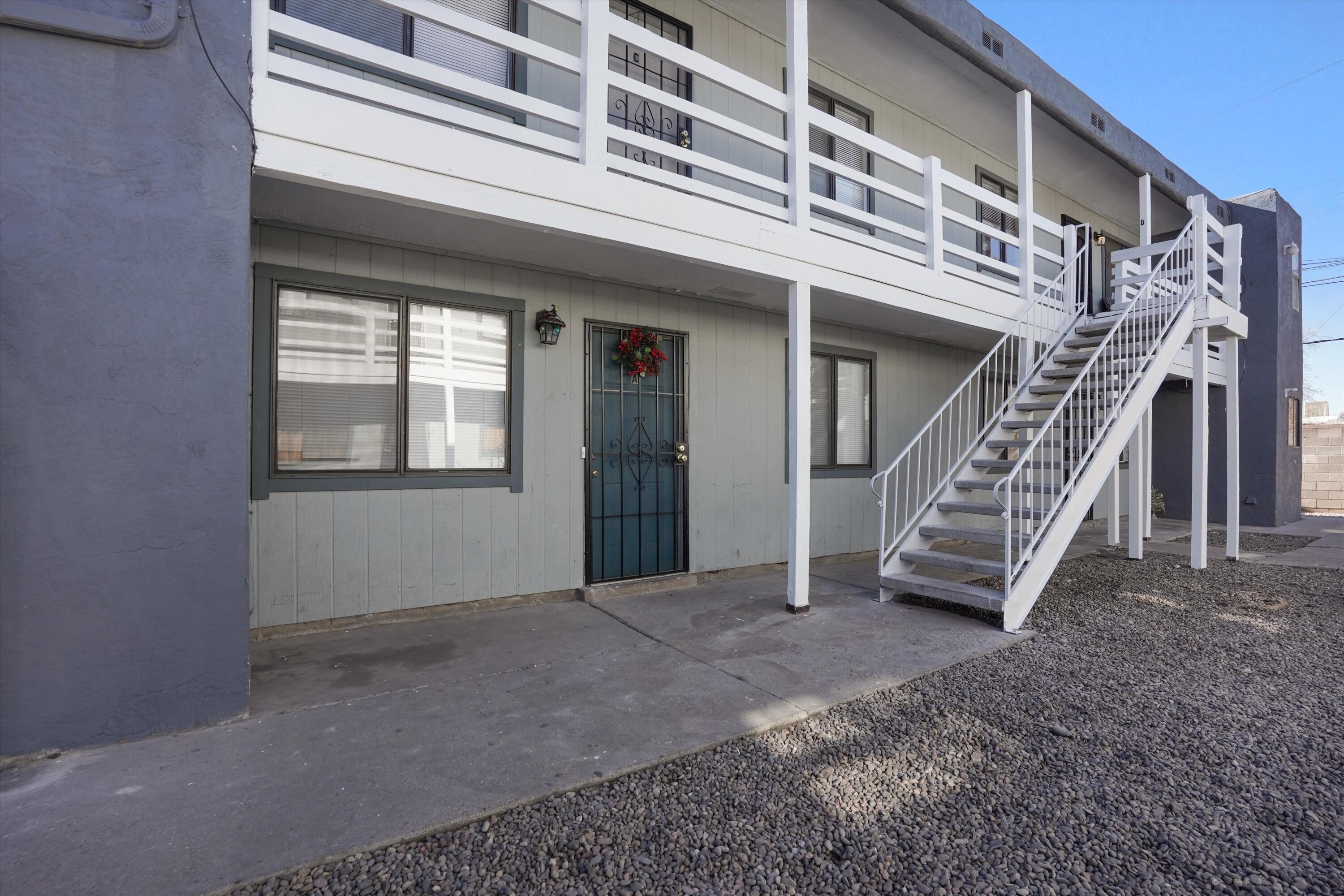 Homes for sale in Albuquerque, NM | 301 Grove St Ne, Albuquerque, NM 87108 | MLS# 1095761