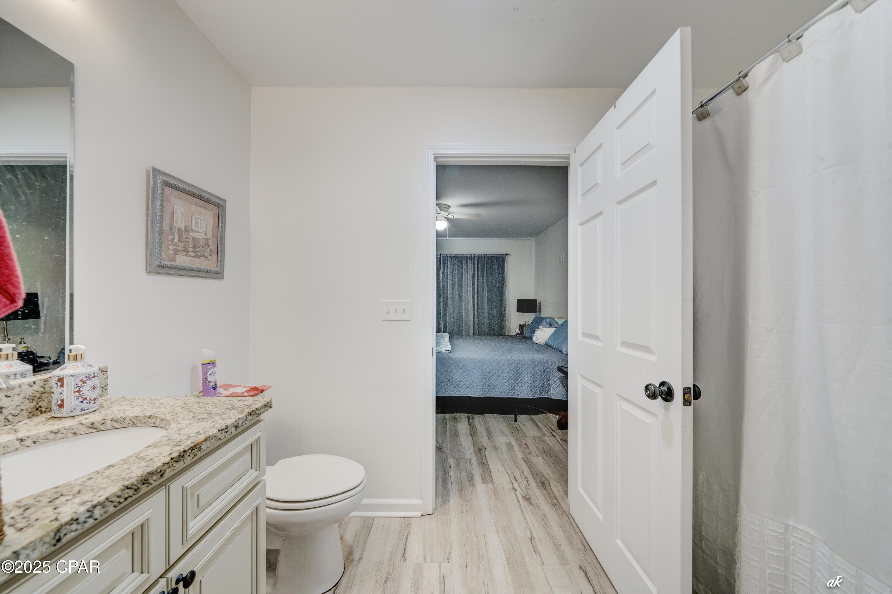 Image 15 For 2432 Valley Oak Court A&b