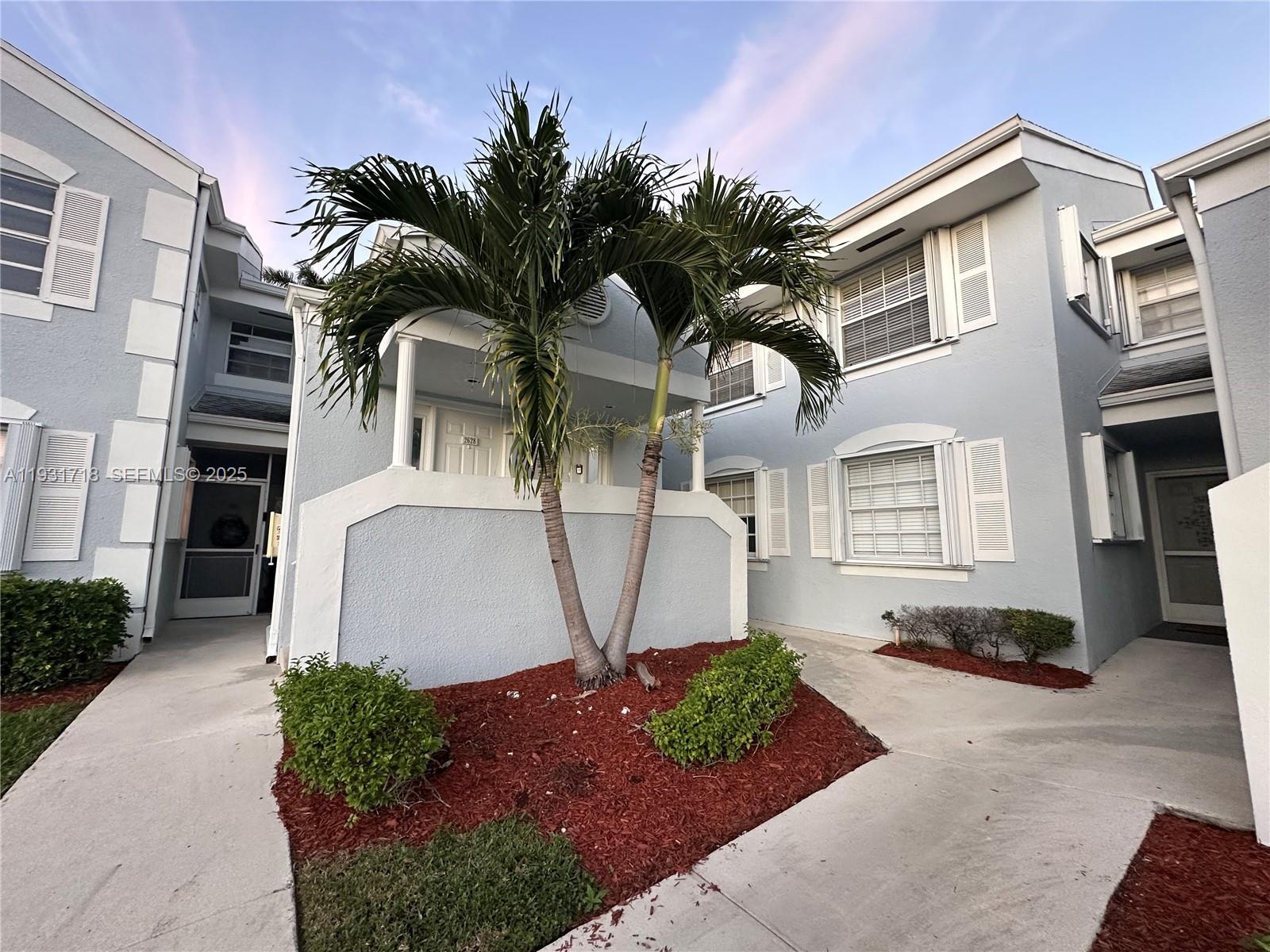 Keys Gate Condo No One