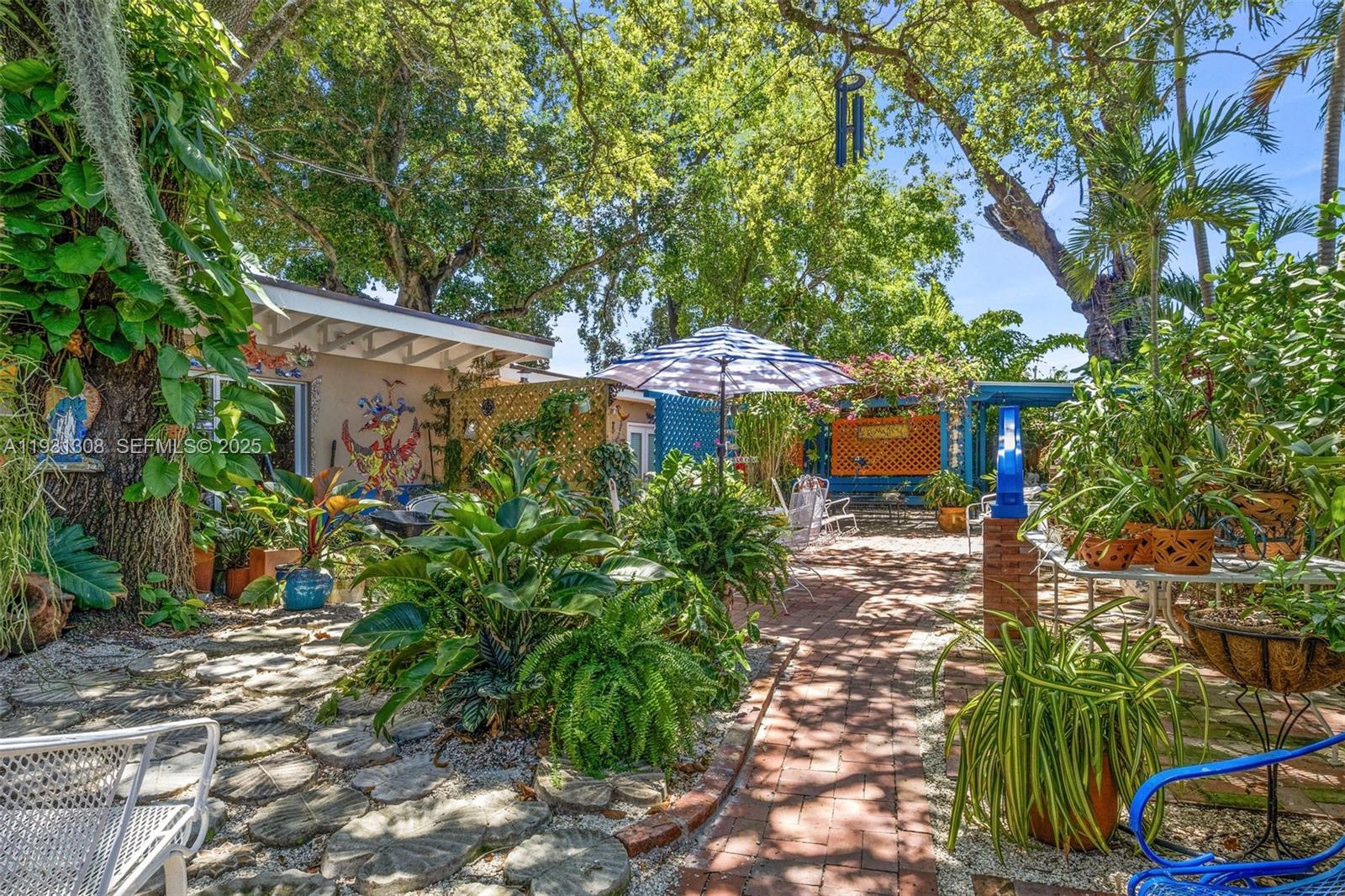 Coral Way Park Sec B